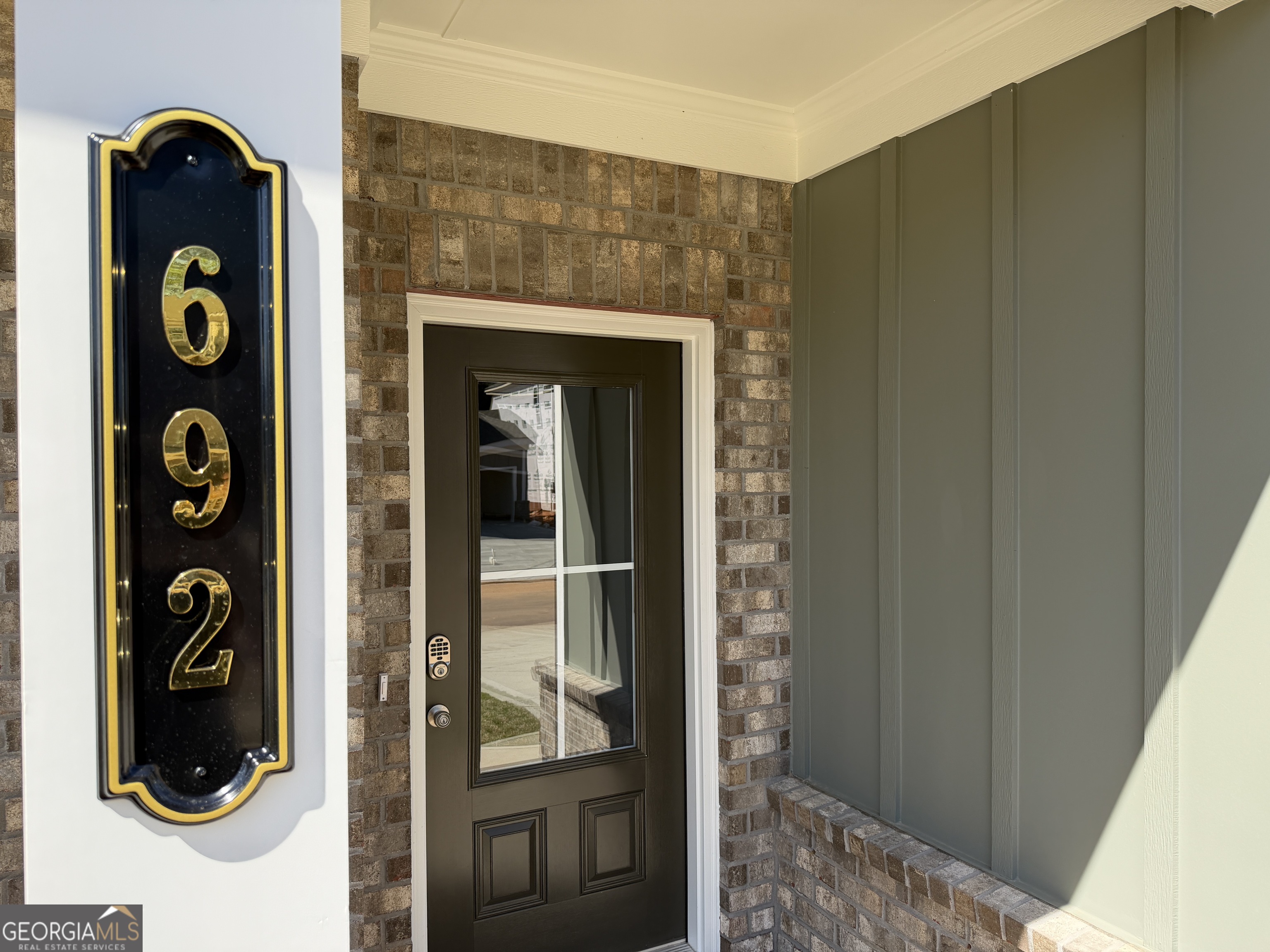 692 Secret Garden Lane Property Photo 4