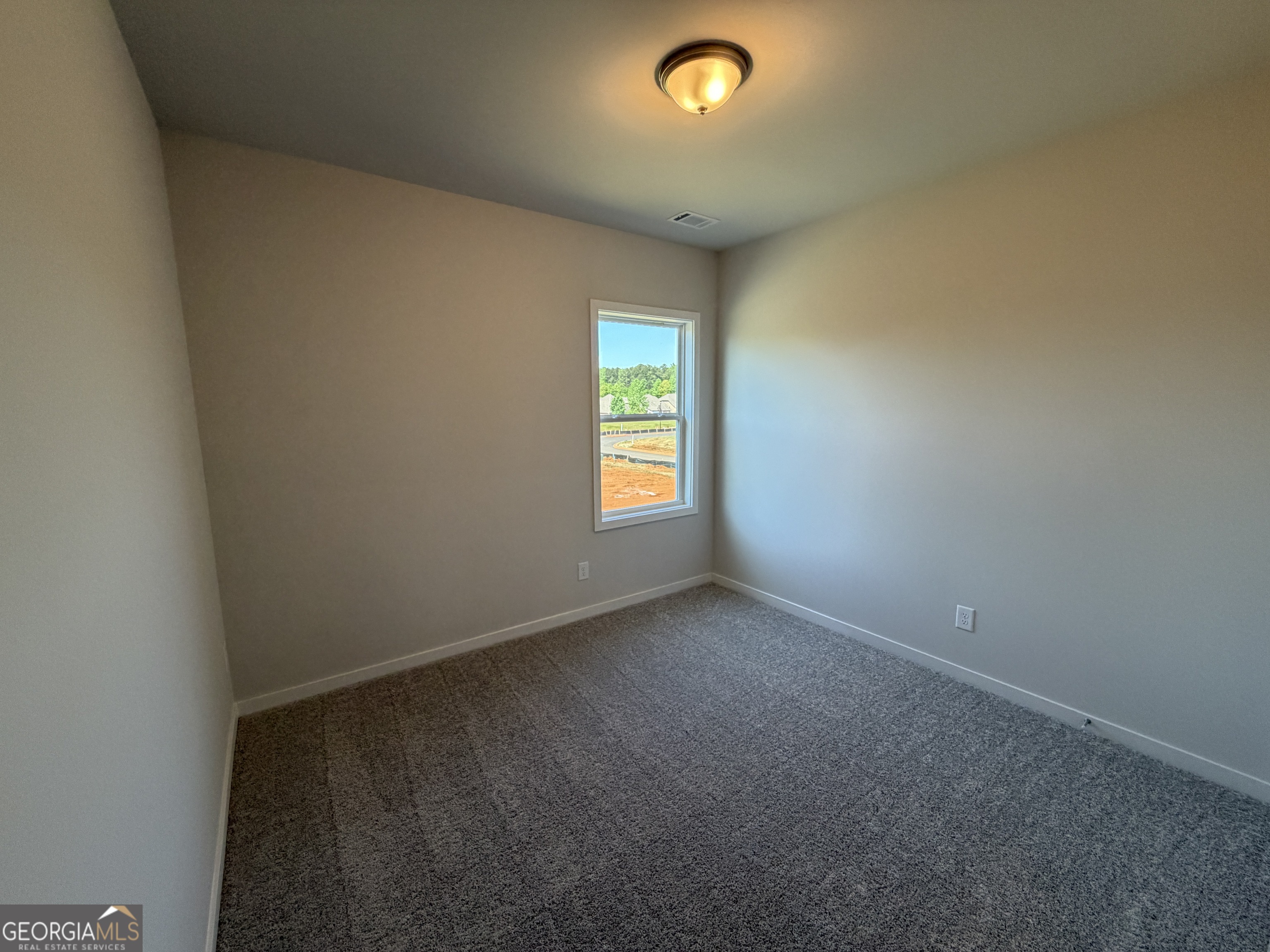 692 Secret Garden Lane Property Photo 30