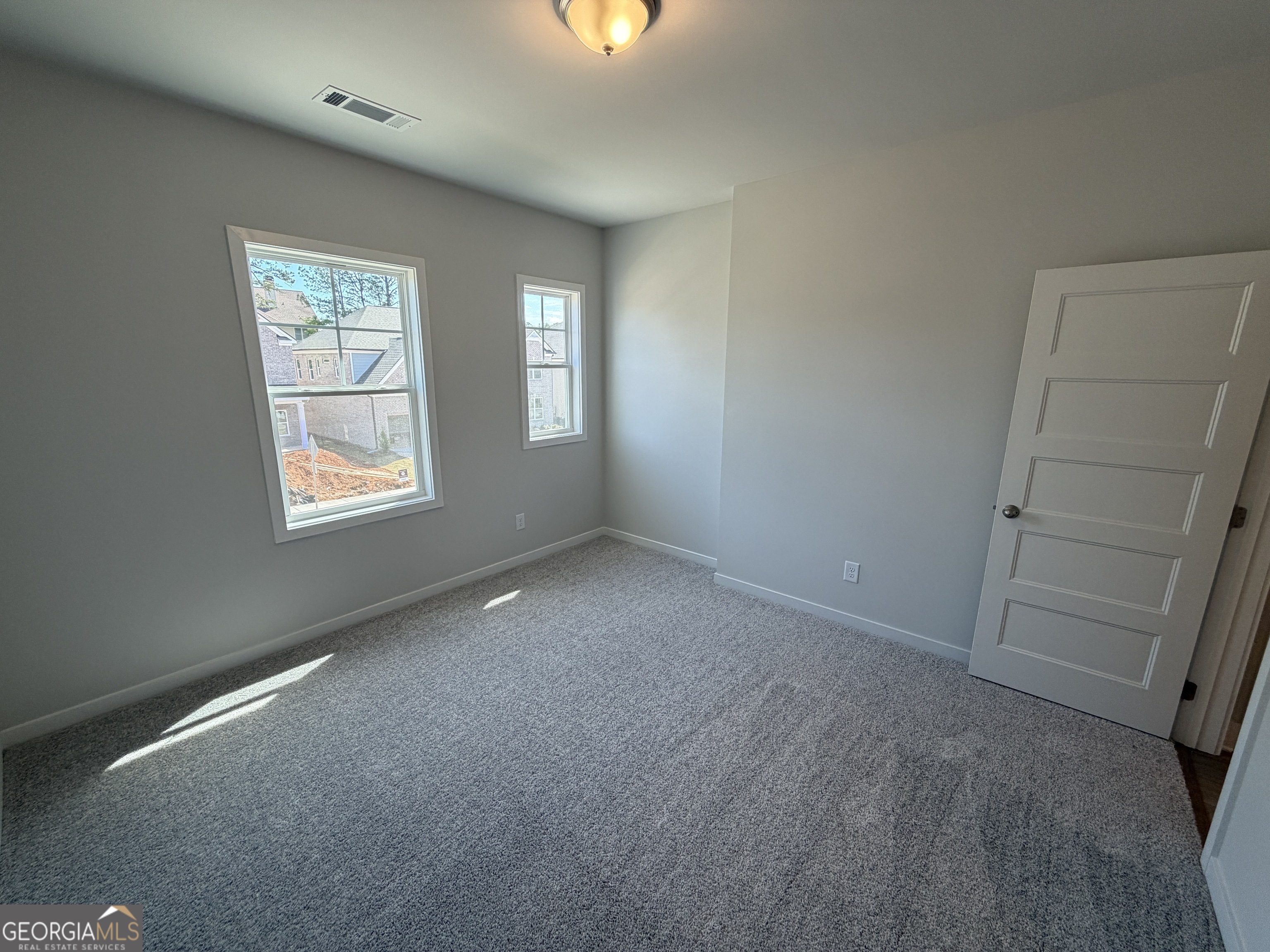 692 Secret Garden Lane Property Photo 32