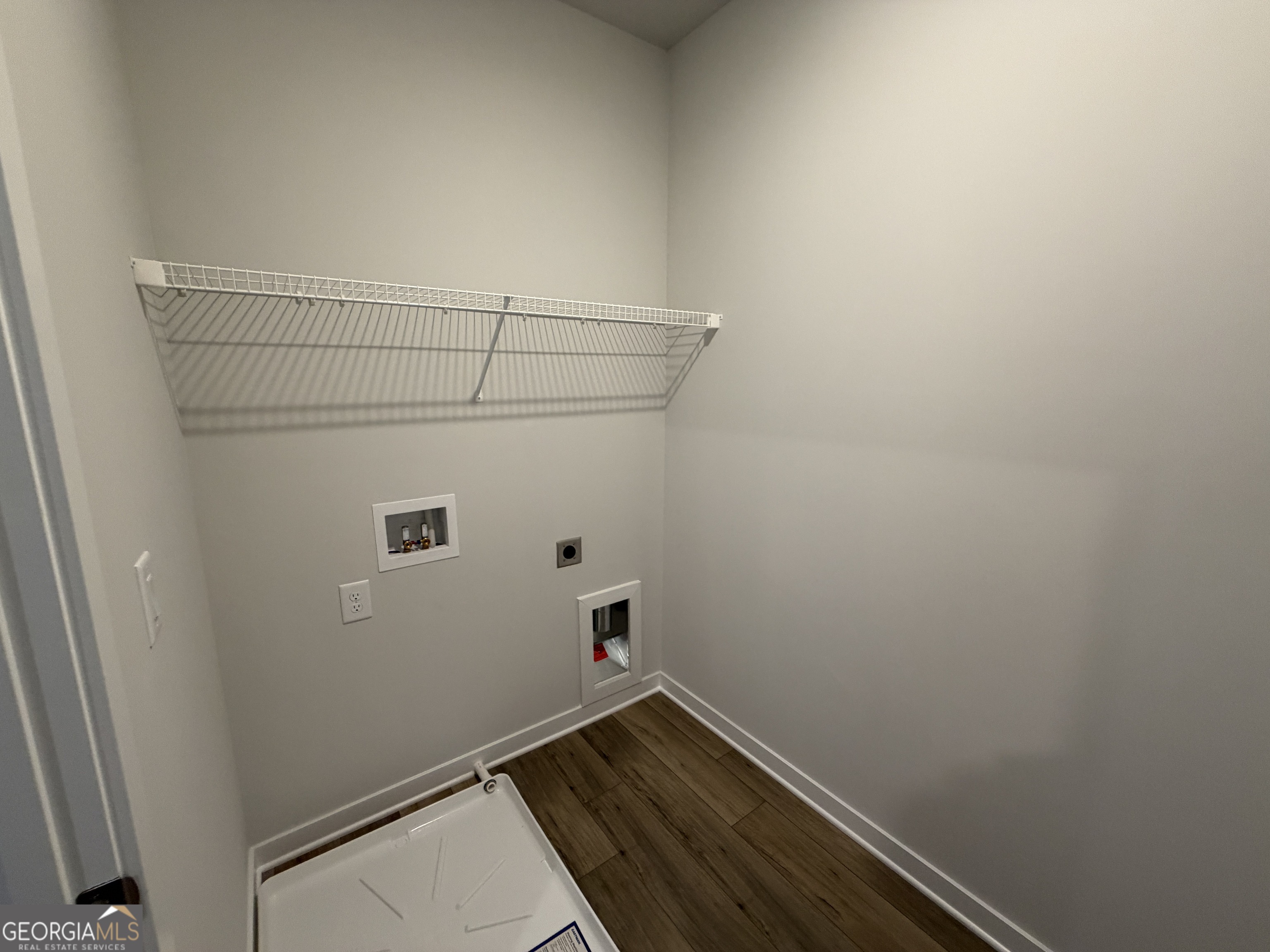 692 Secret Garden Lane Property Photo 34