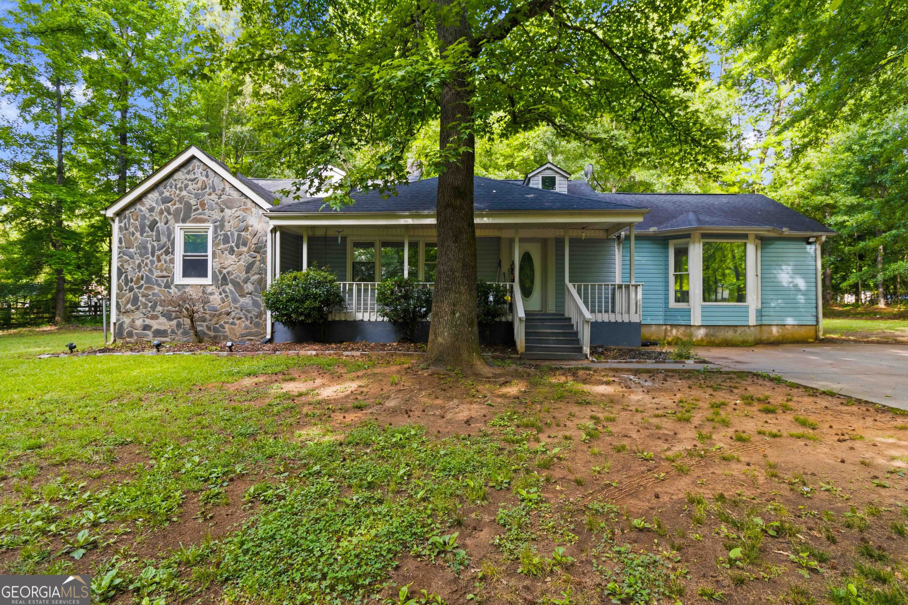 265 Winding Stream Trail Property Photo 2
