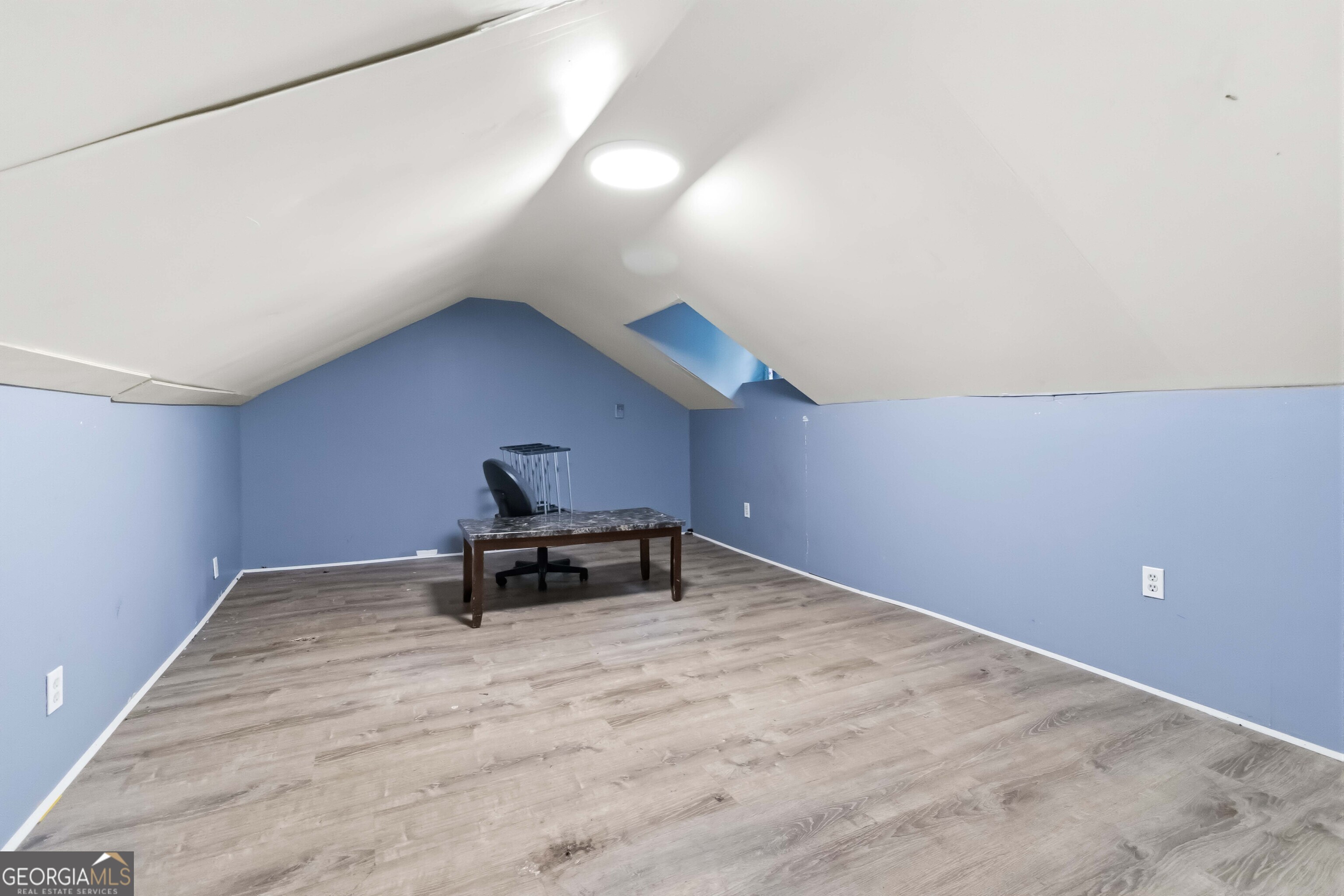 265 Winding Stream Trail Property Photo 17