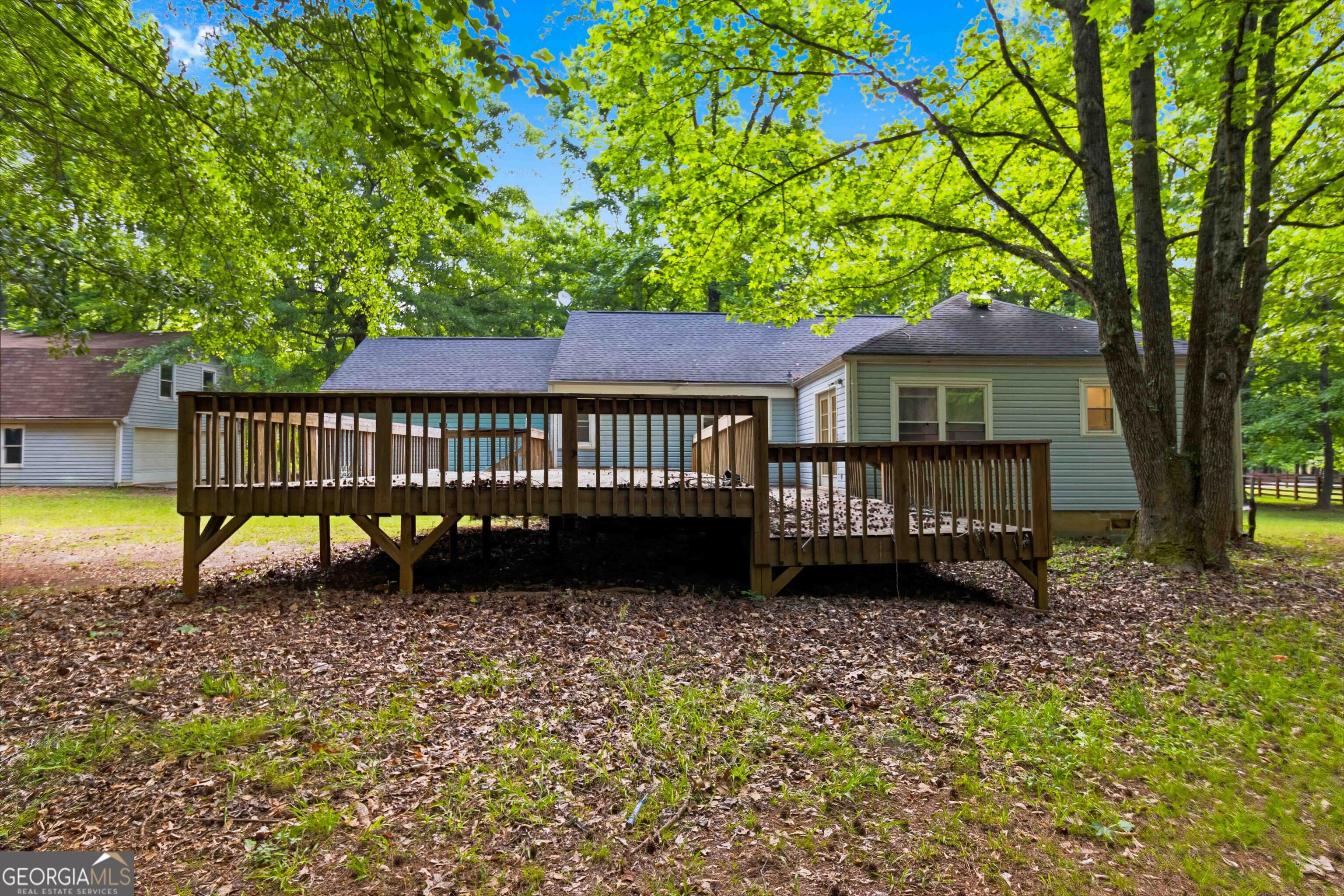 265 Winding Stream Trail Property Photo 26