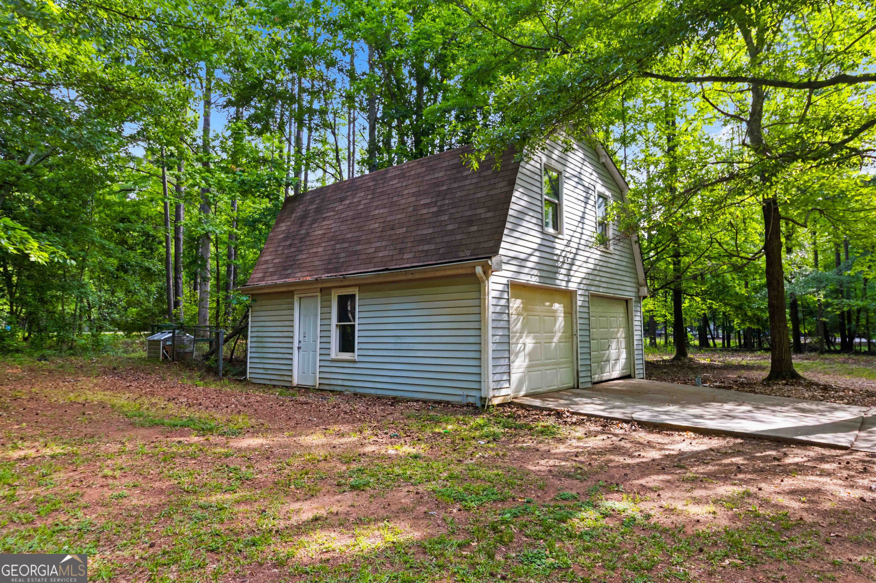 265 Winding Stream Trail Property Photo 29