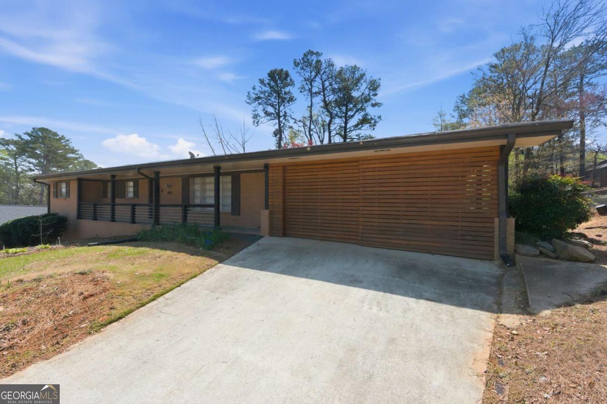 3457 Springside Drive Property Photo 1