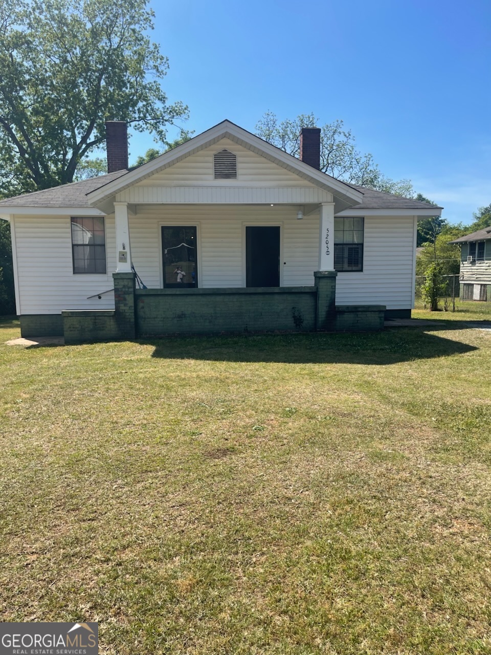 5205 23rd Boulevard Property Photo 1