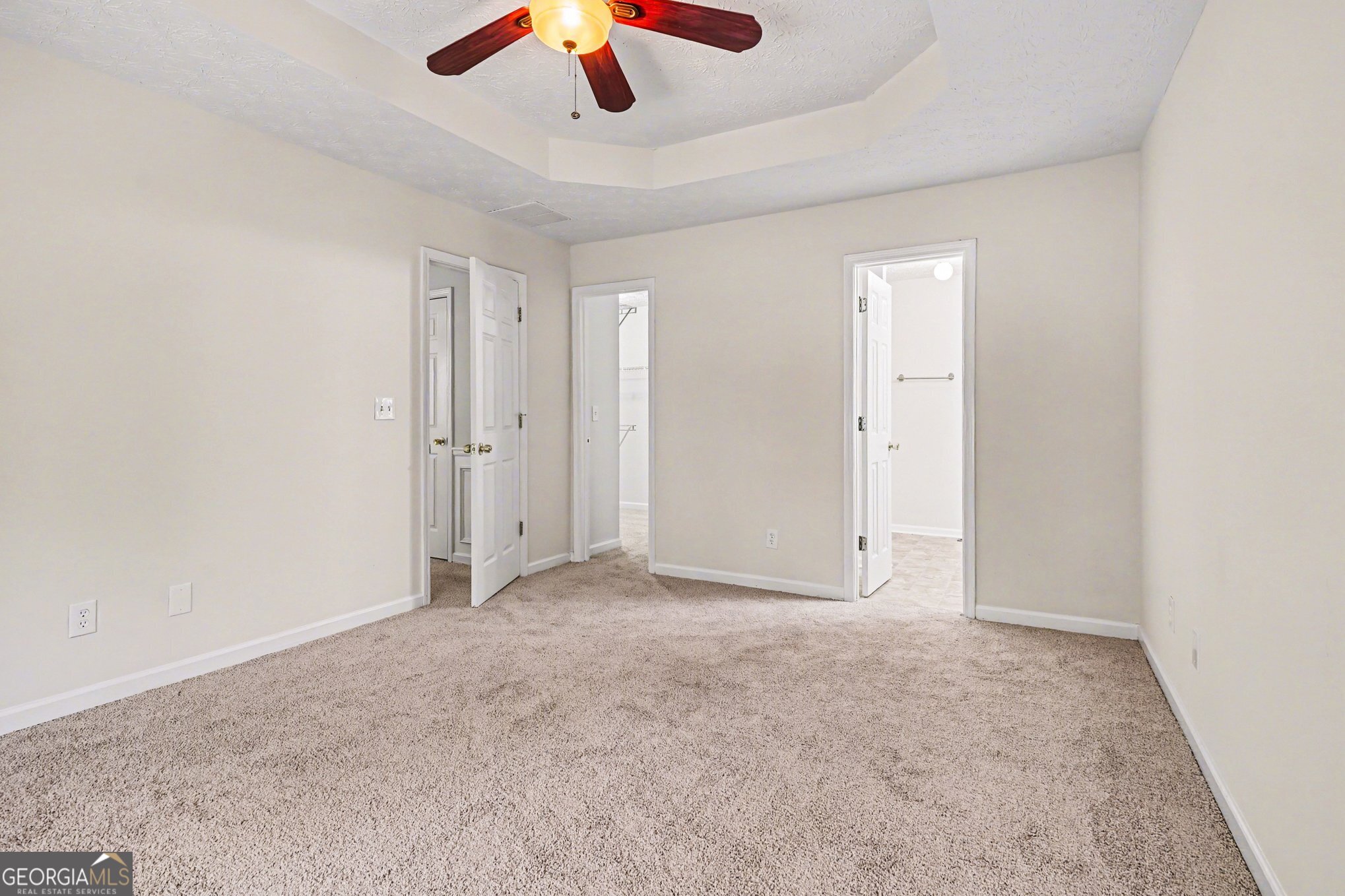 4083 Country Lane Property Photo 8