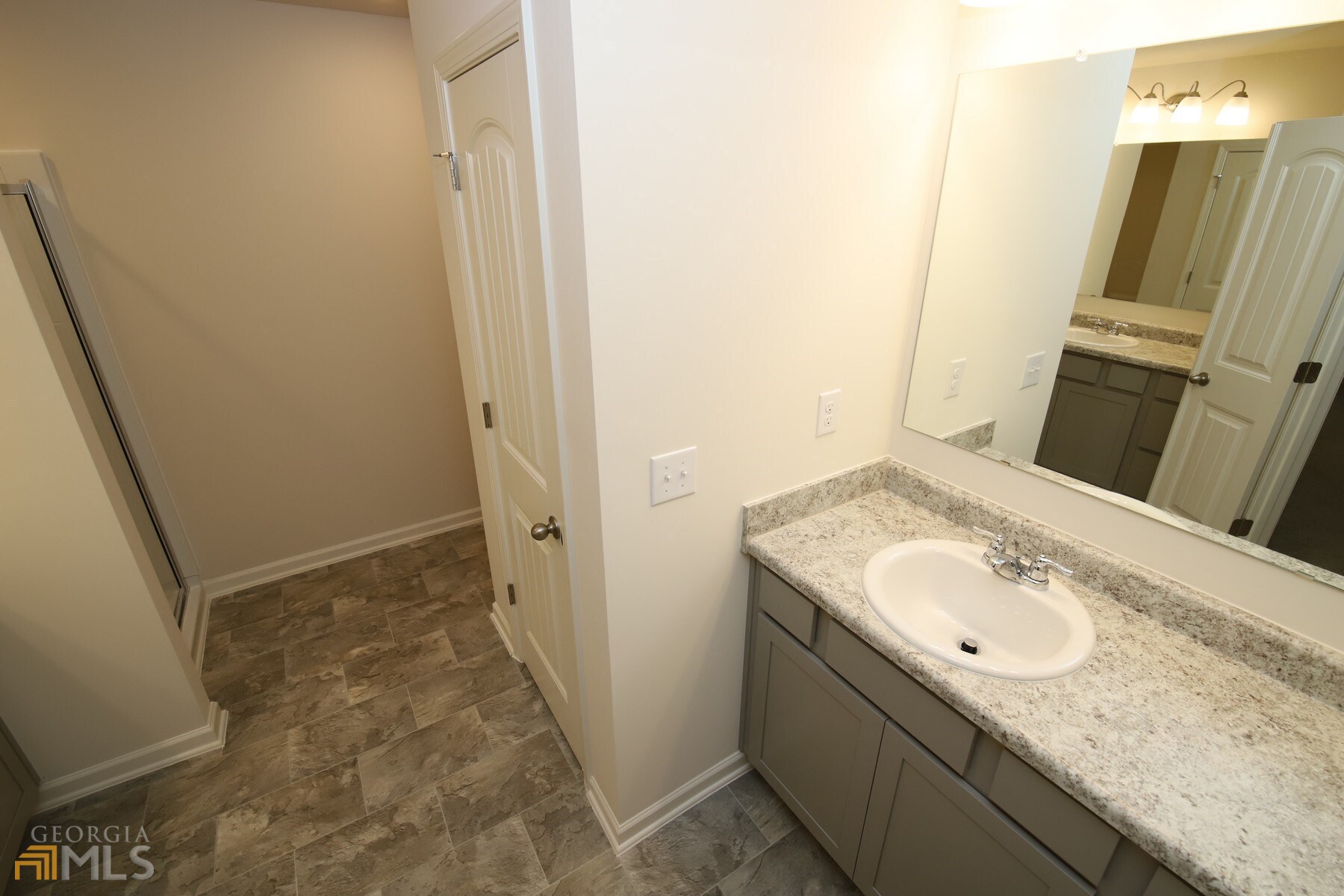 85 Chastain Circle Property Photo 13