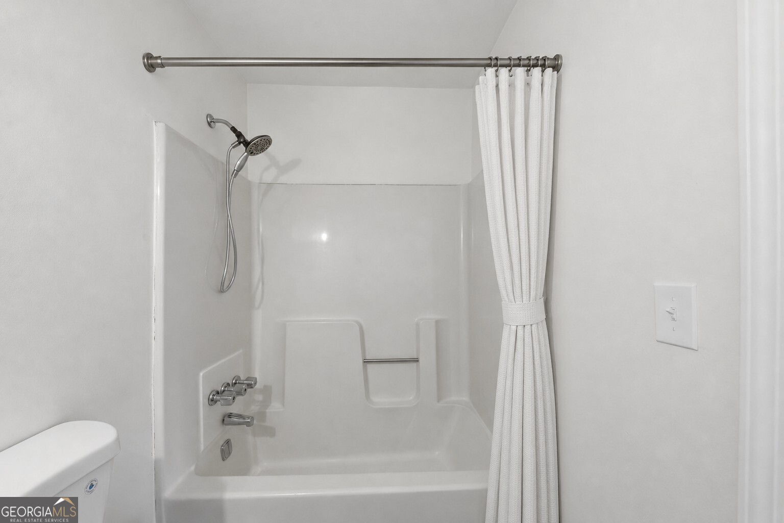 2050 Lenoa Lane Property Photo 29