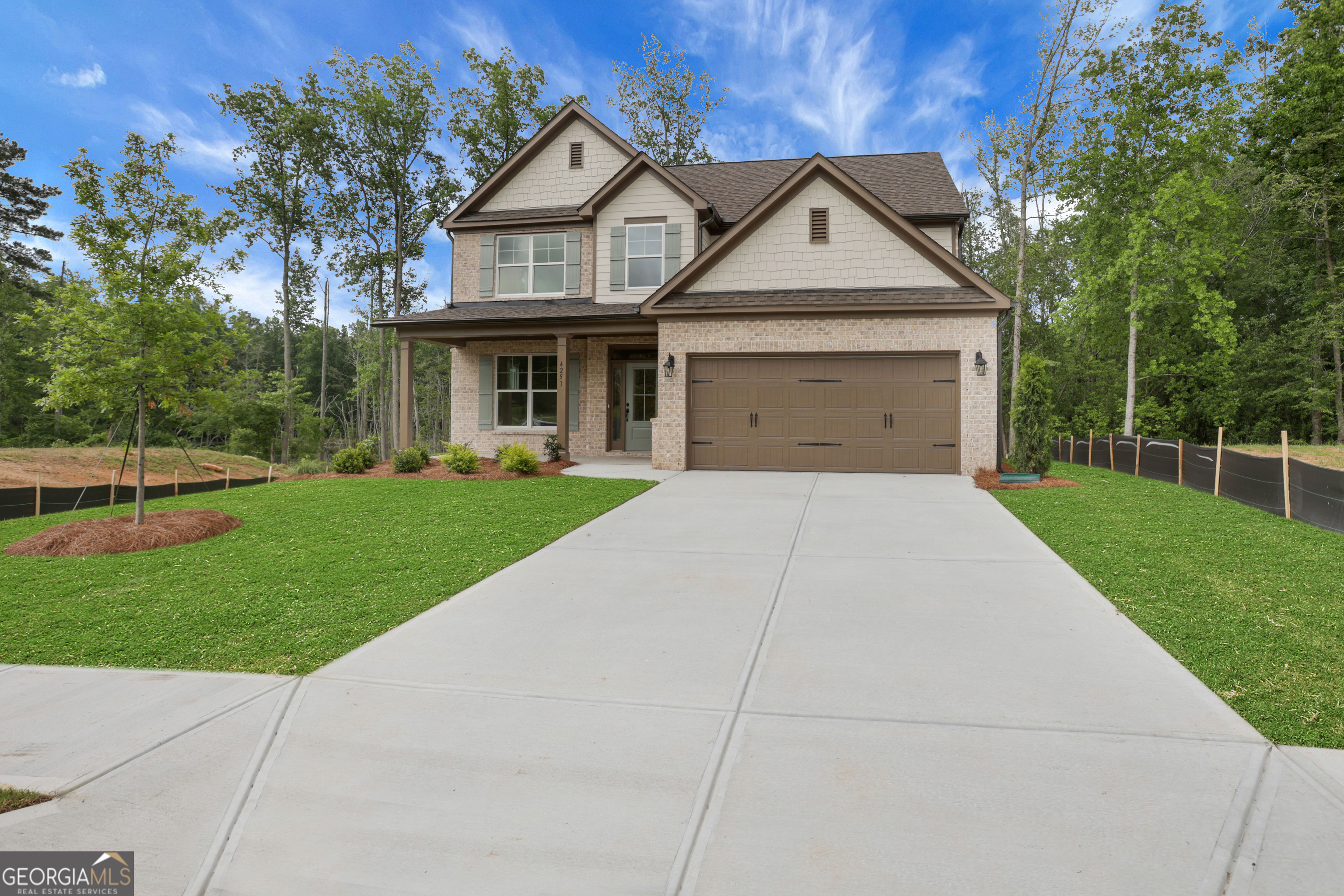 4251 Mary Ruth Way Property Photo 4