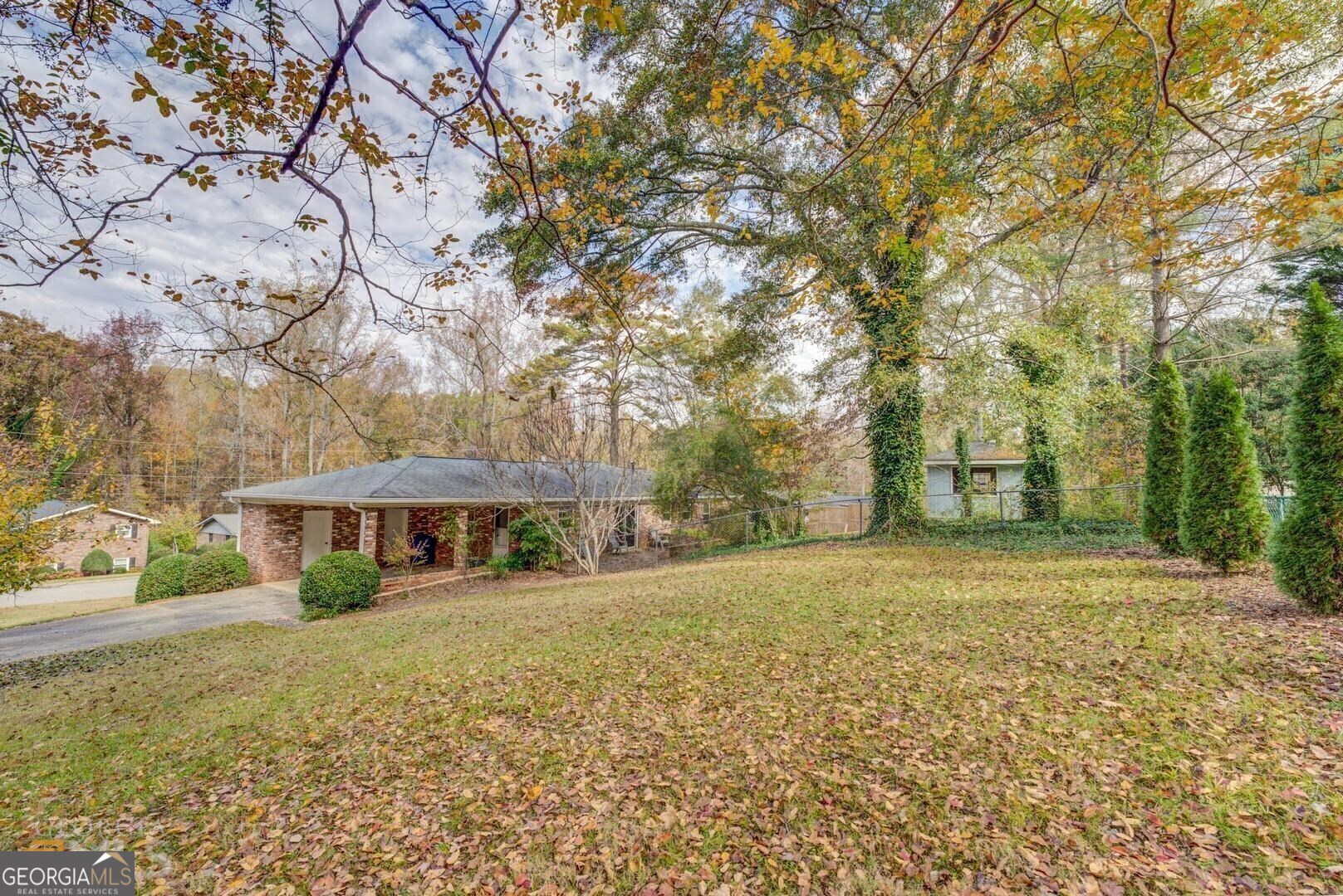 7111 Indian Creek Circle Sw Property Photo 1