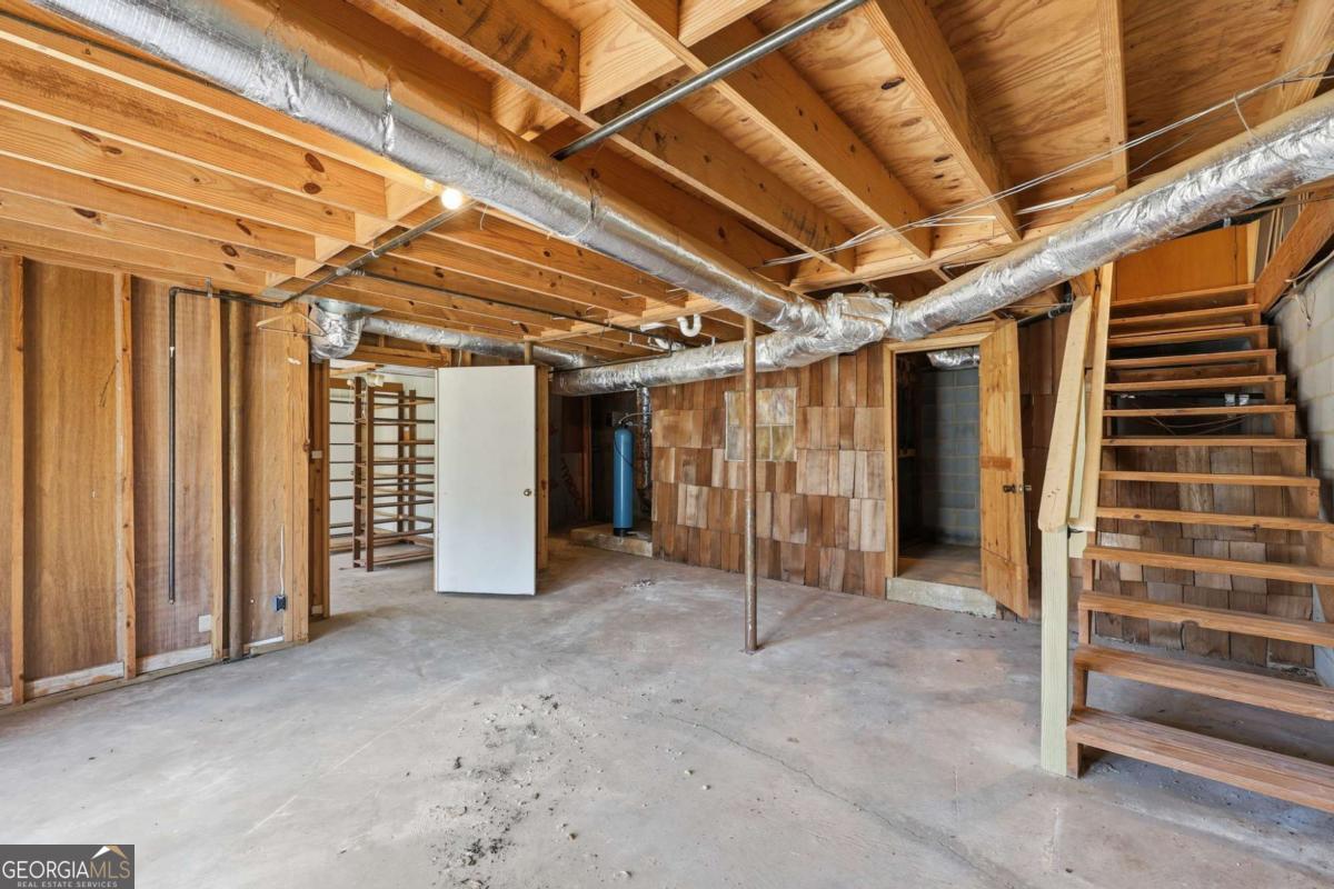 508 Providence Road Property Photo 32