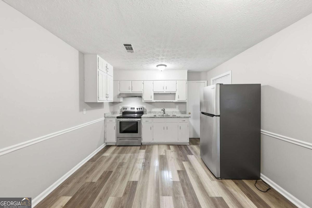 2322 Chestnut Log Loop Property Photo 6