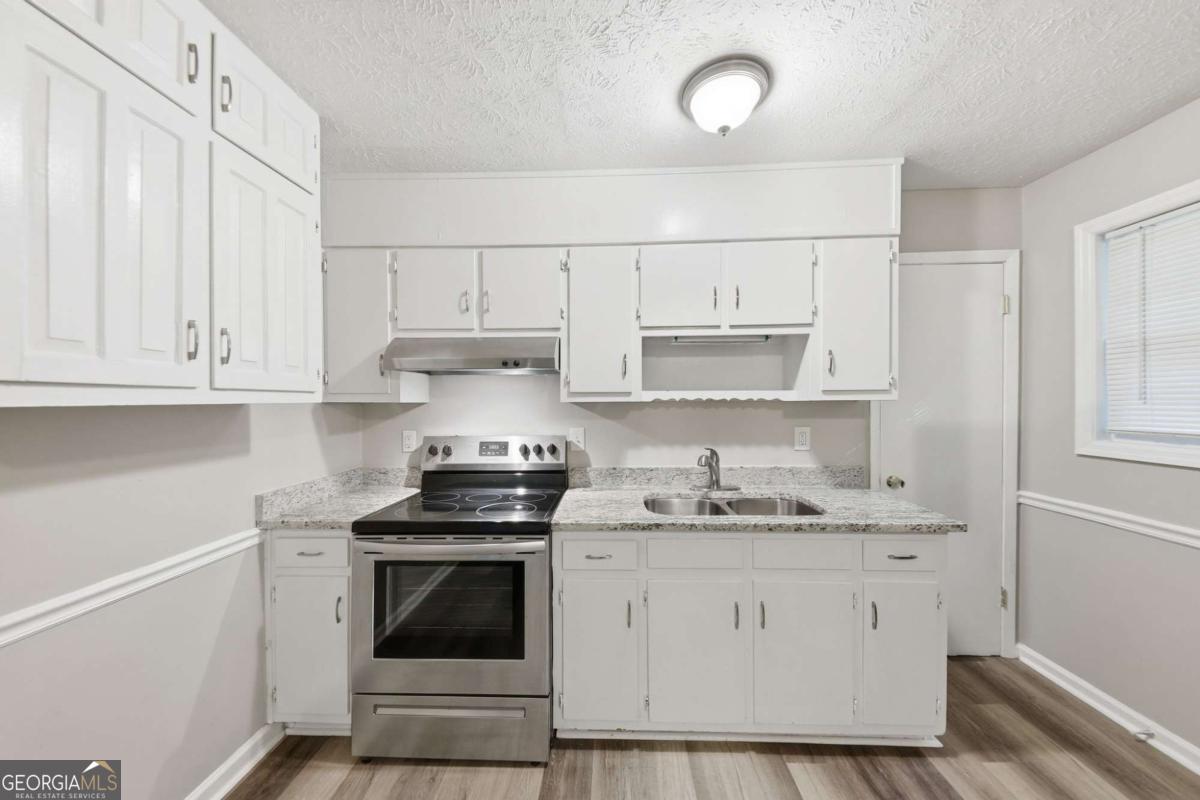 2322 Chestnut Log Loop Property Photo 7