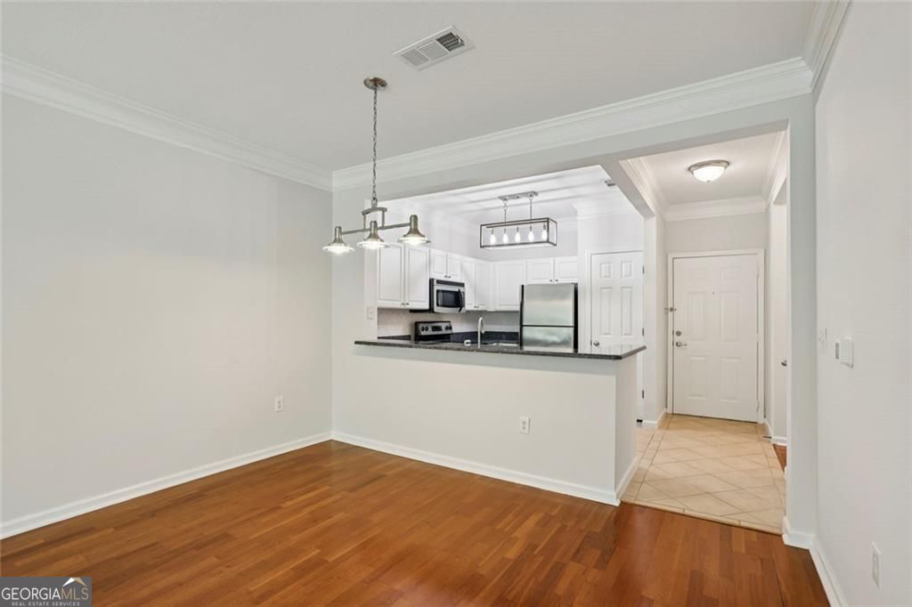 1850 Cotillion Drive # 2205 Property Photo 12