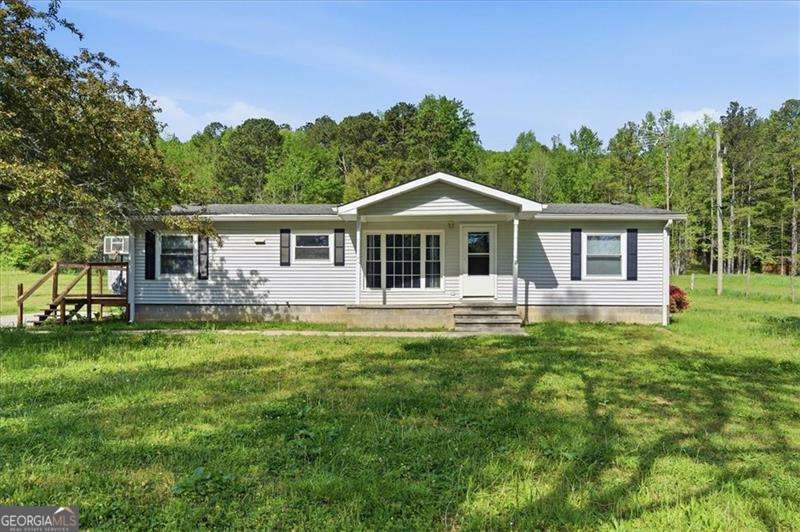 235 Kirk Road Nw Property Photo 1
