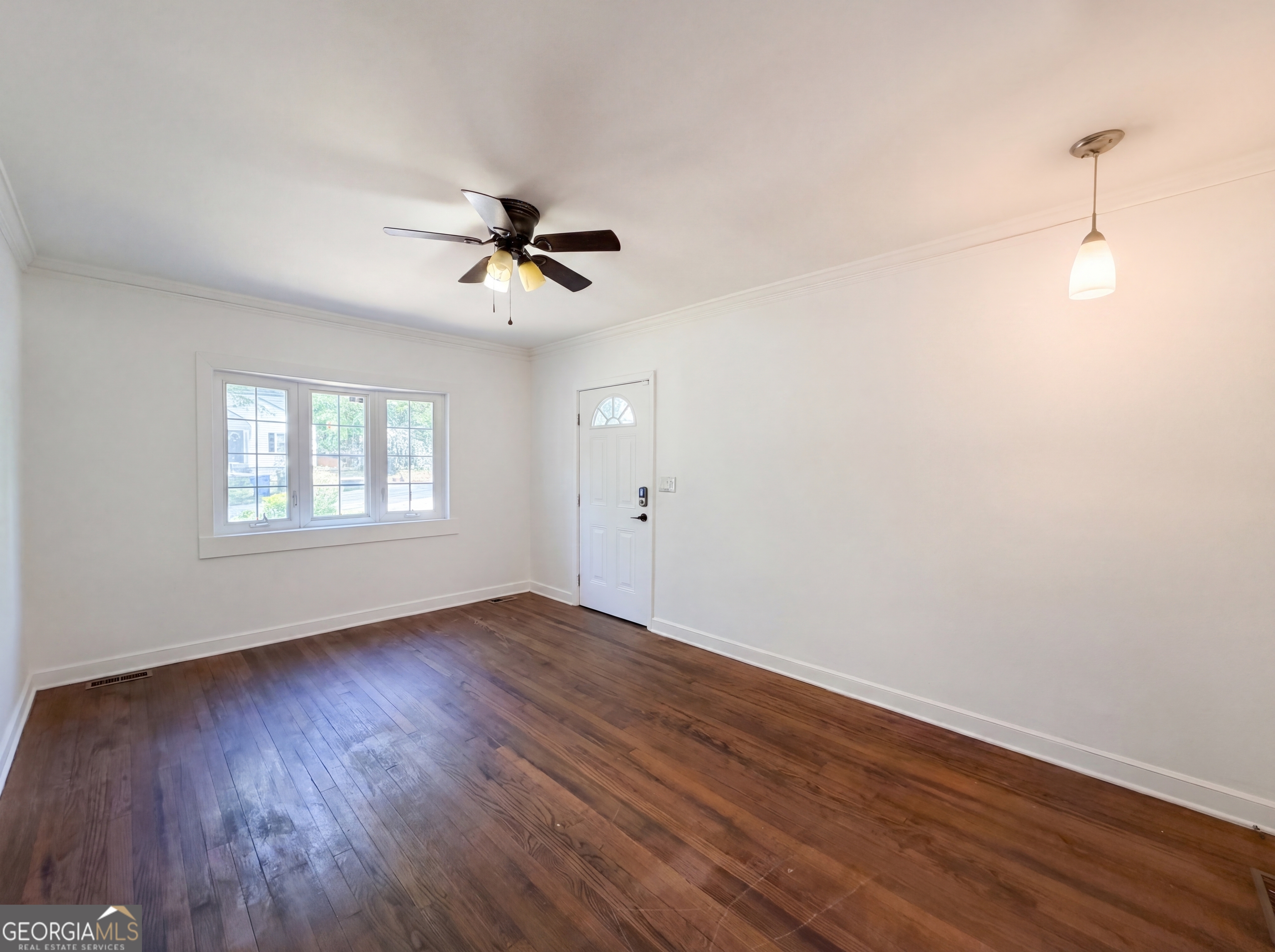 1918 Spring Avenue Property Photo 3