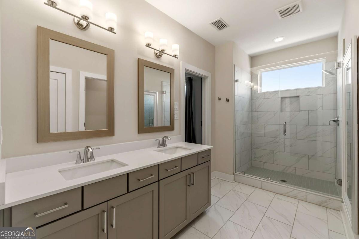 615 Fair View Circle Property Photo 17