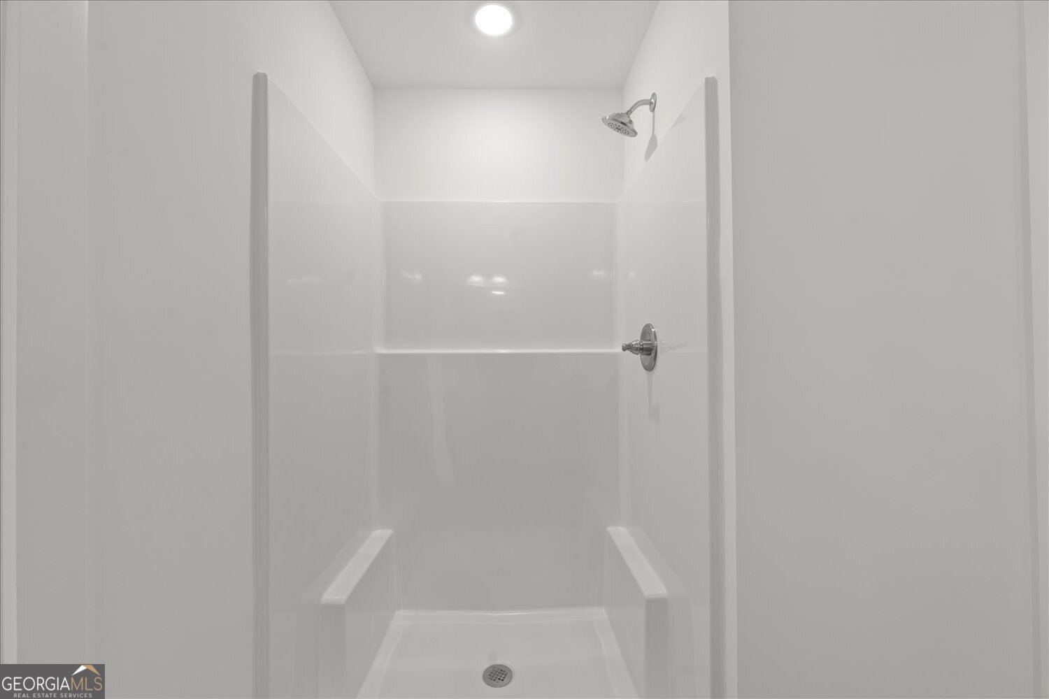 534 Lillian Way Property Photo 17