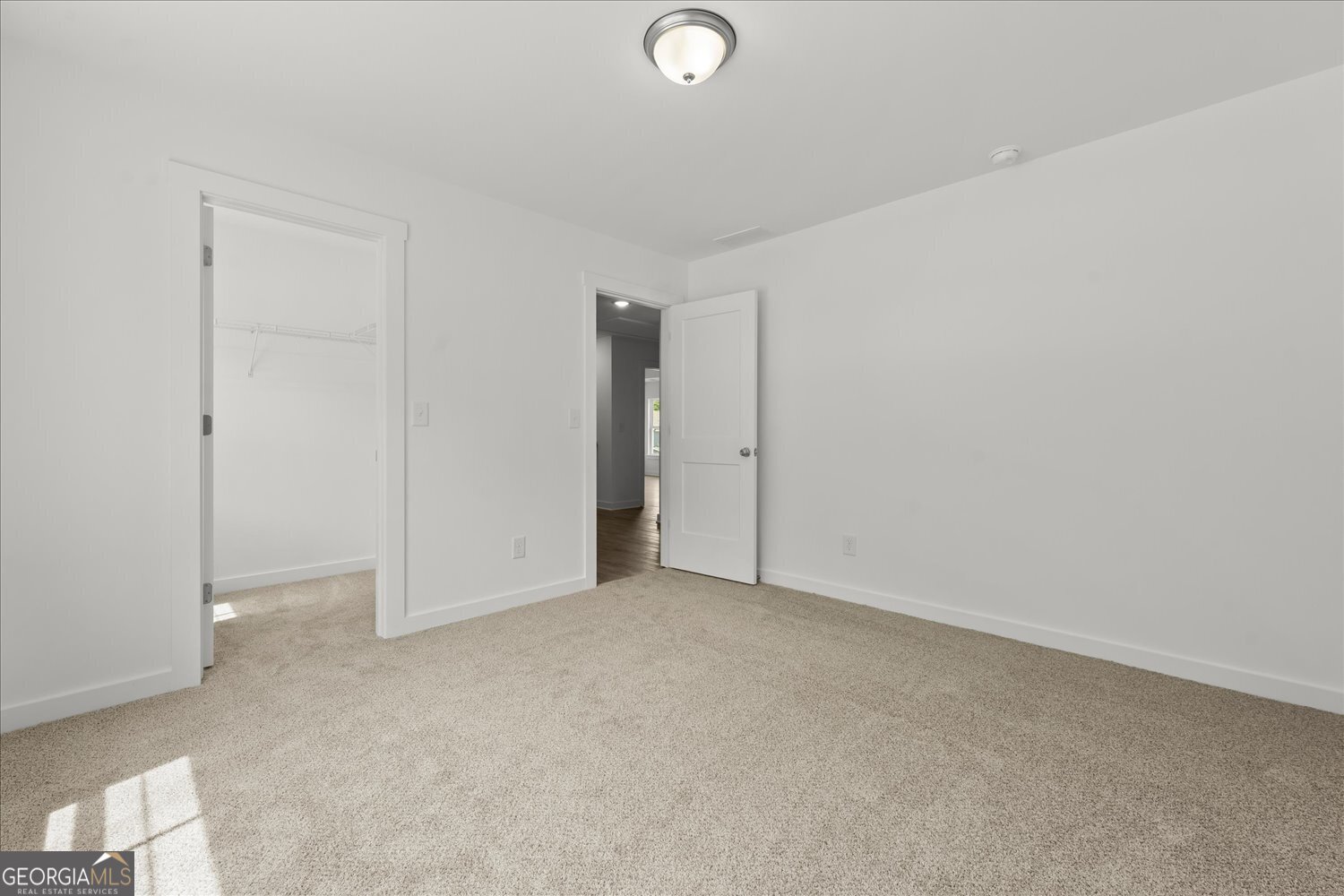534 Lillian Way Property Photo 25