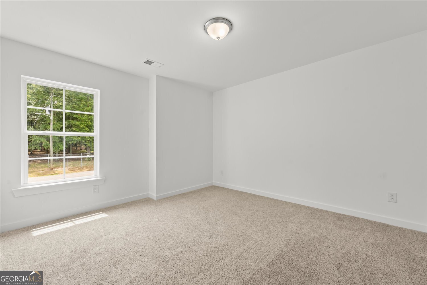 534 Lillian Way Property Photo 27