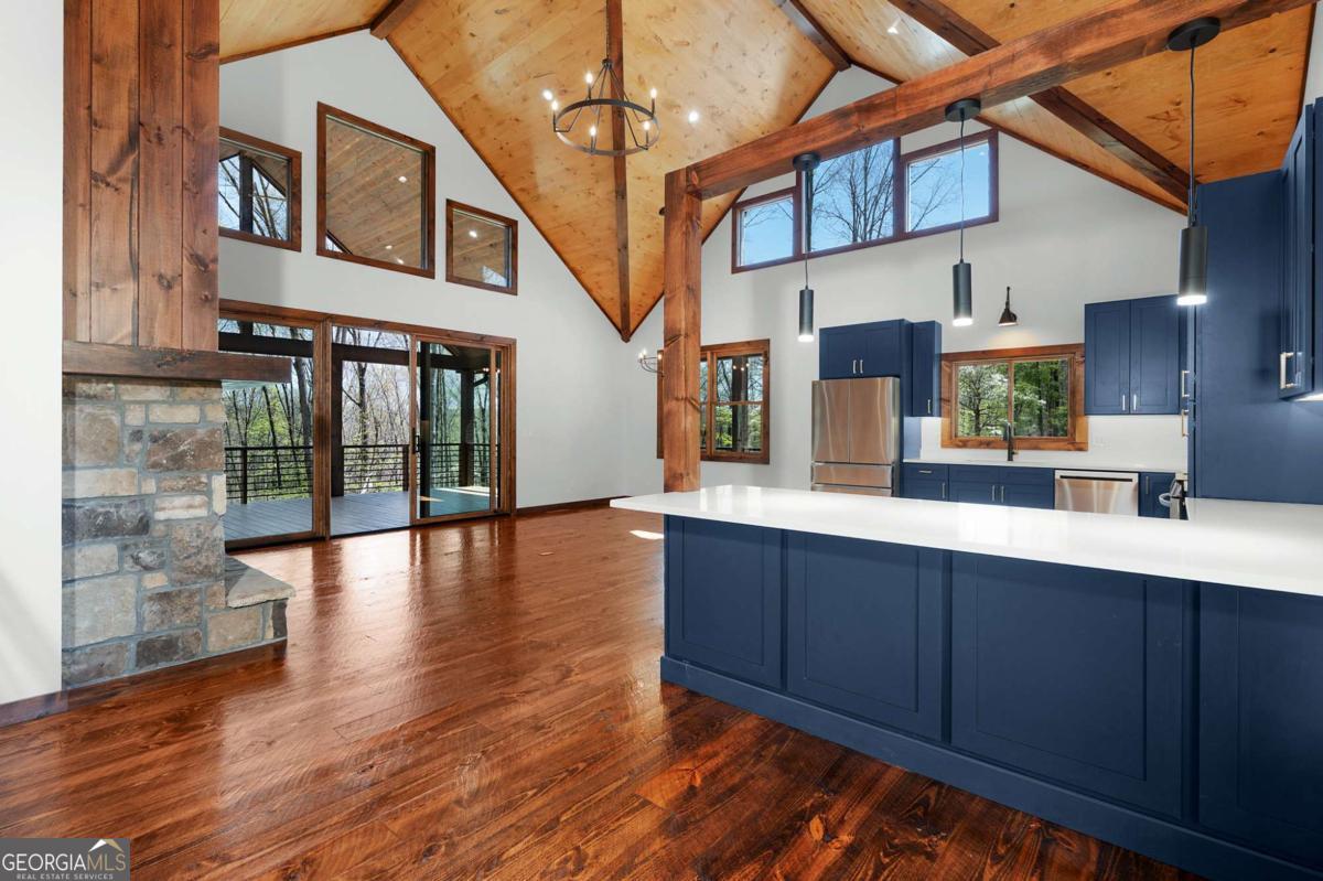 1038 Bluebird Road Property Photo 17