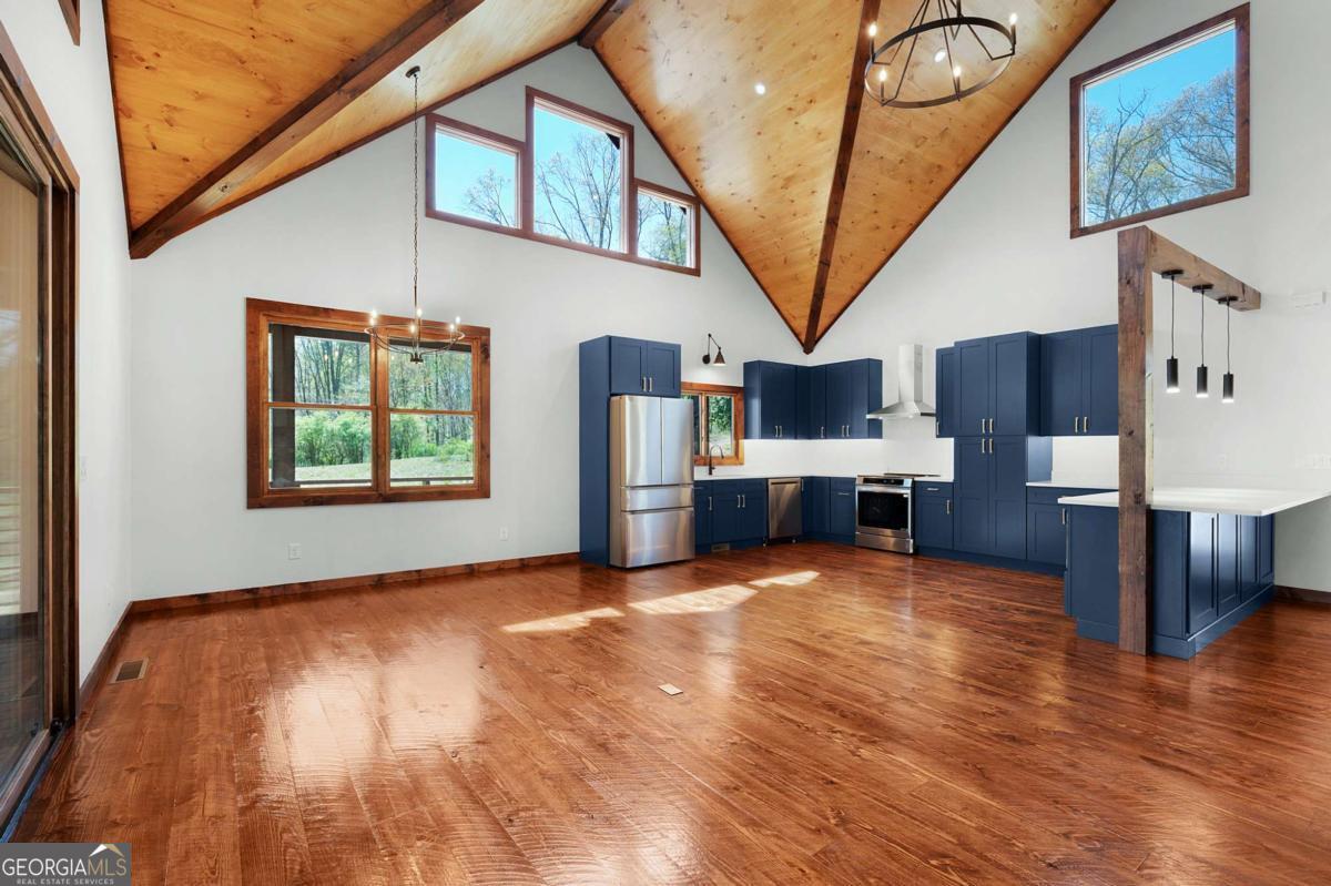 1038 Bluebird Road Property Photo 19