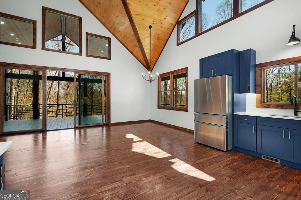 1038 Bluebird Road Property Photo 31
