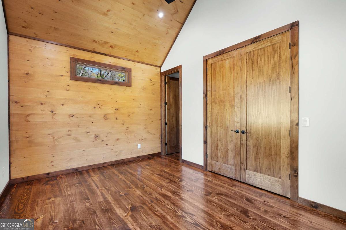 1038 Bluebird Road Property Photo 47