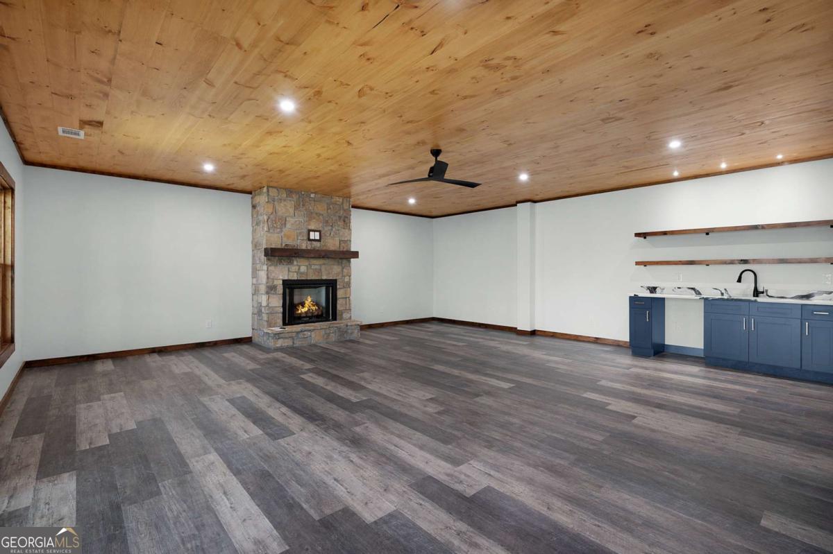 1038 Bluebird Road Property Photo 51