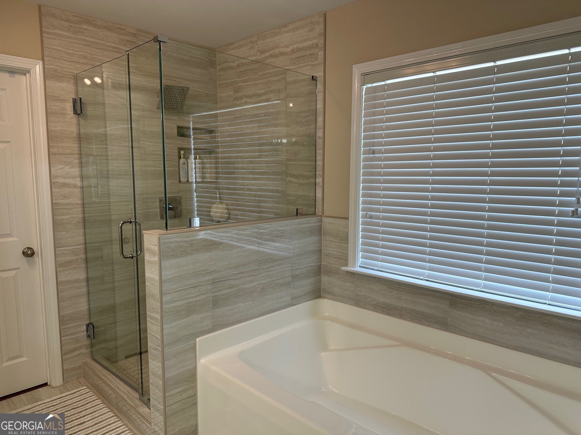3863 Amberleigh Trace Property Photo 7