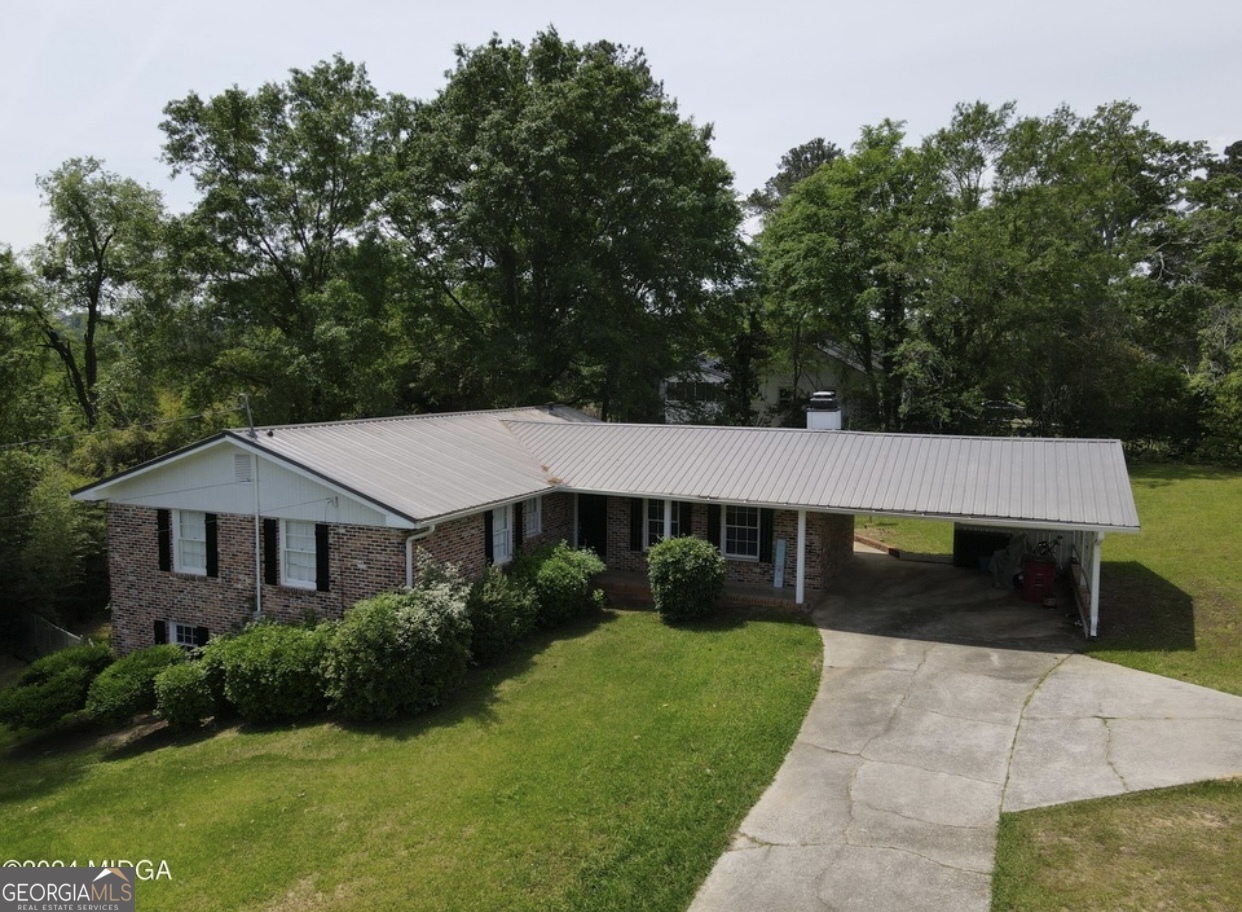 2960 Stuart Drive