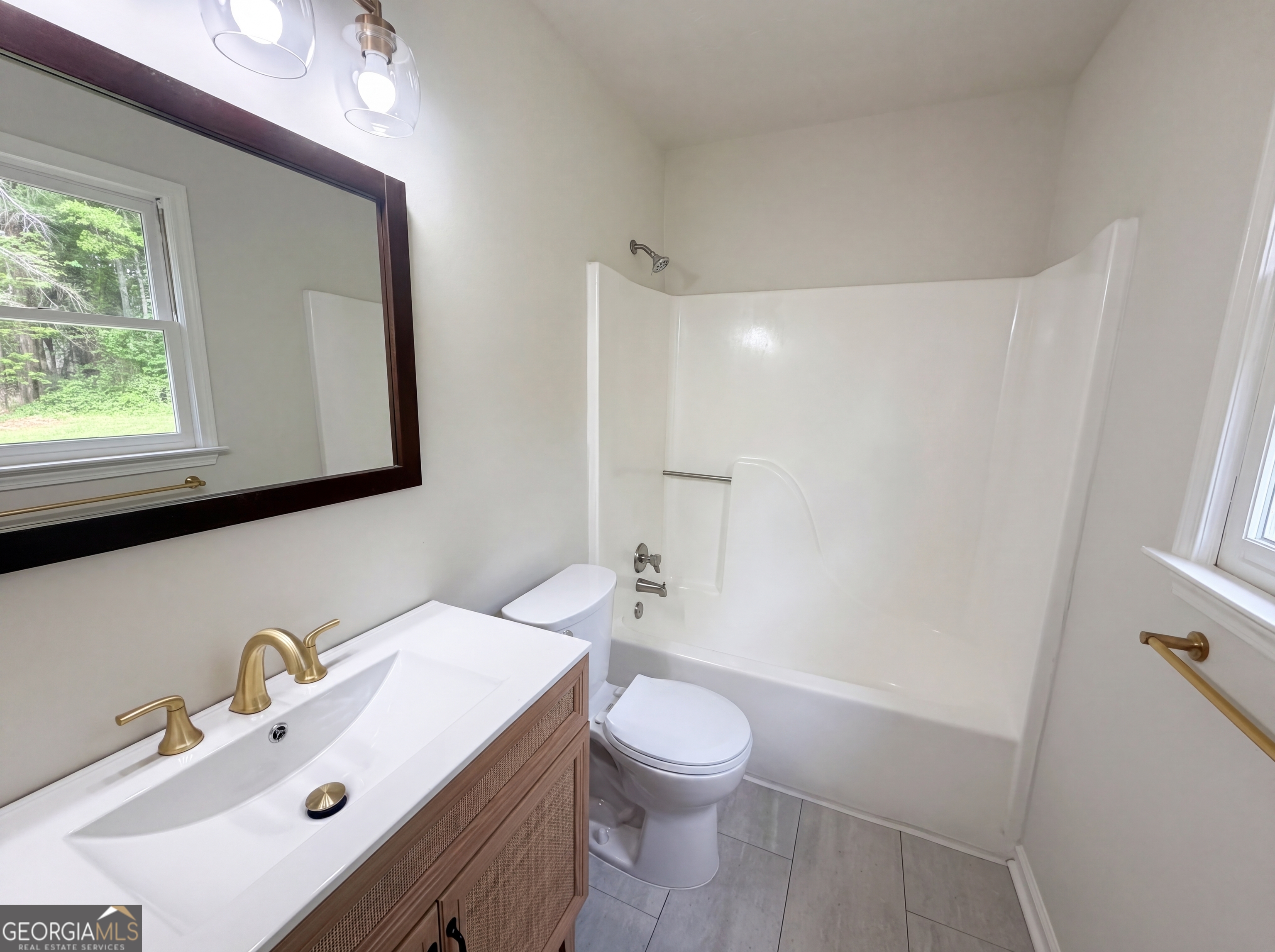 1514 Willow Gate Way Property Photo 12
