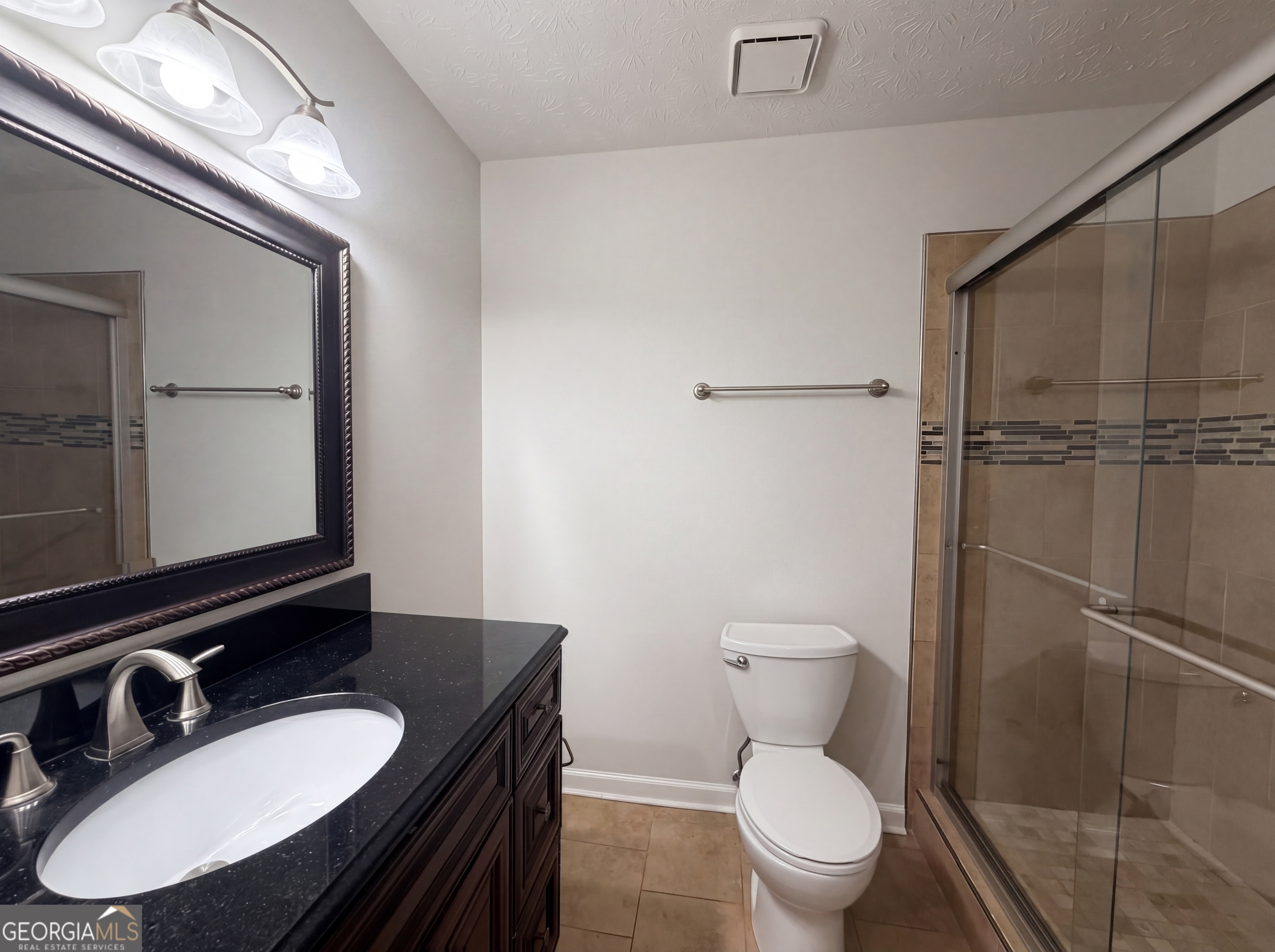 1514 Willow Gate Way Property Photo 13