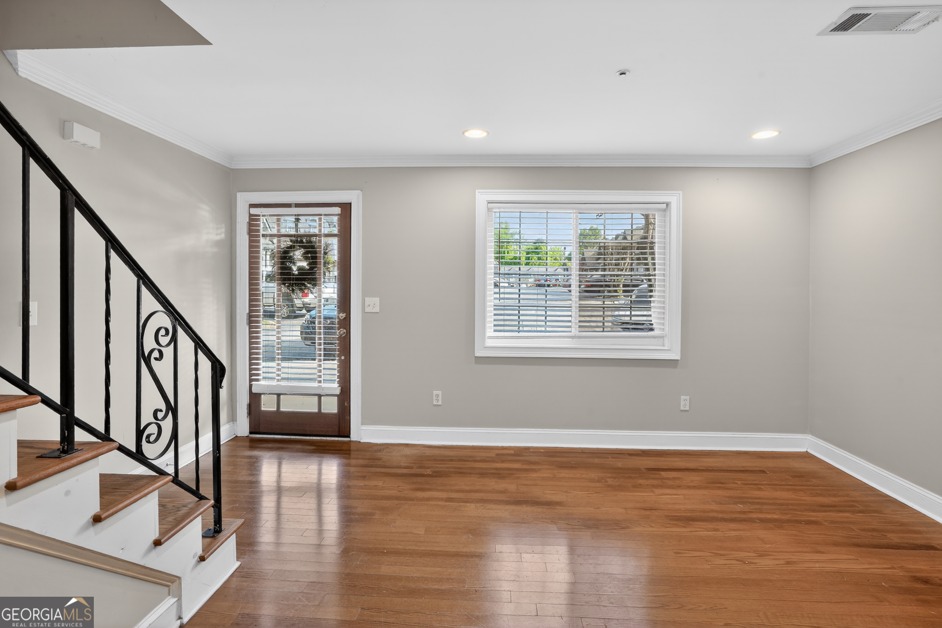 145 Rondak Circle Property Photo 4