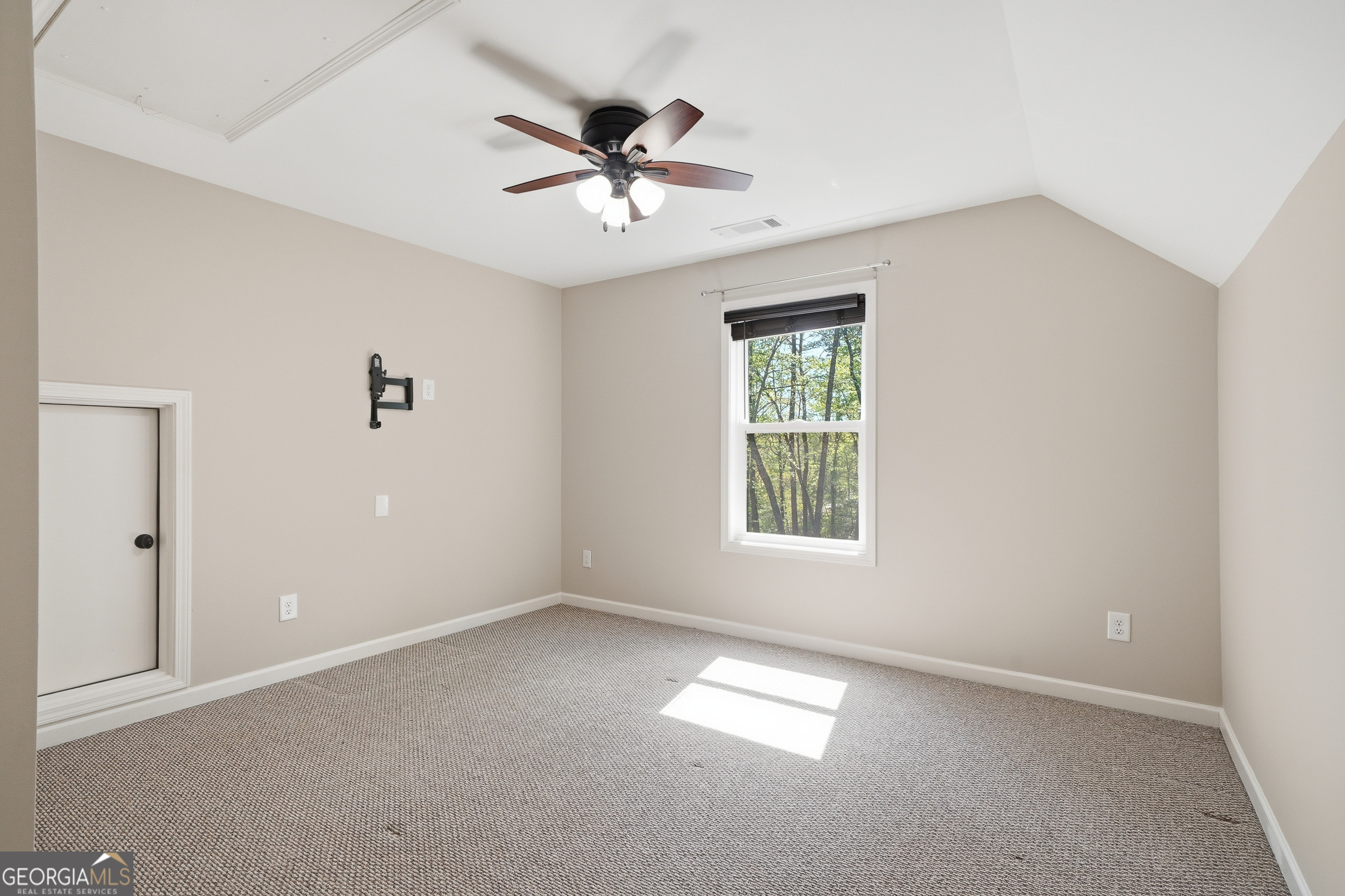 61 Overlook Road Property Photo 23