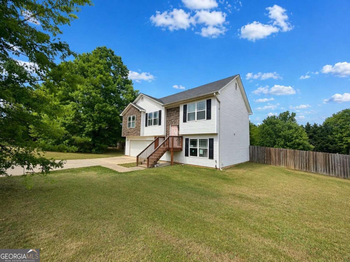 400 Kissee Court Property Photo 3