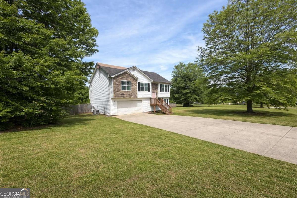400 Kissee Court Property Photo 9