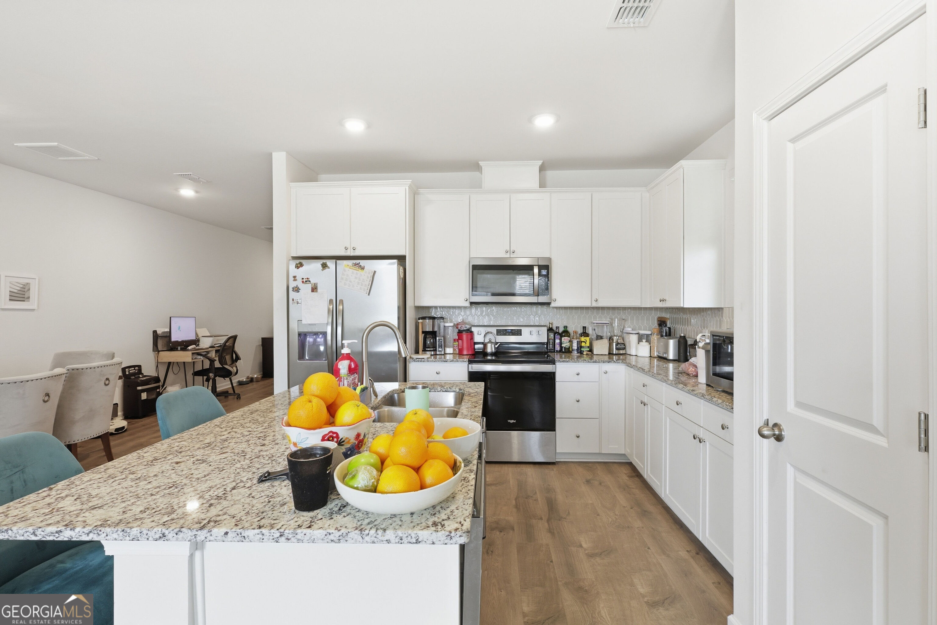 146 Congo Court Property Photo 8
