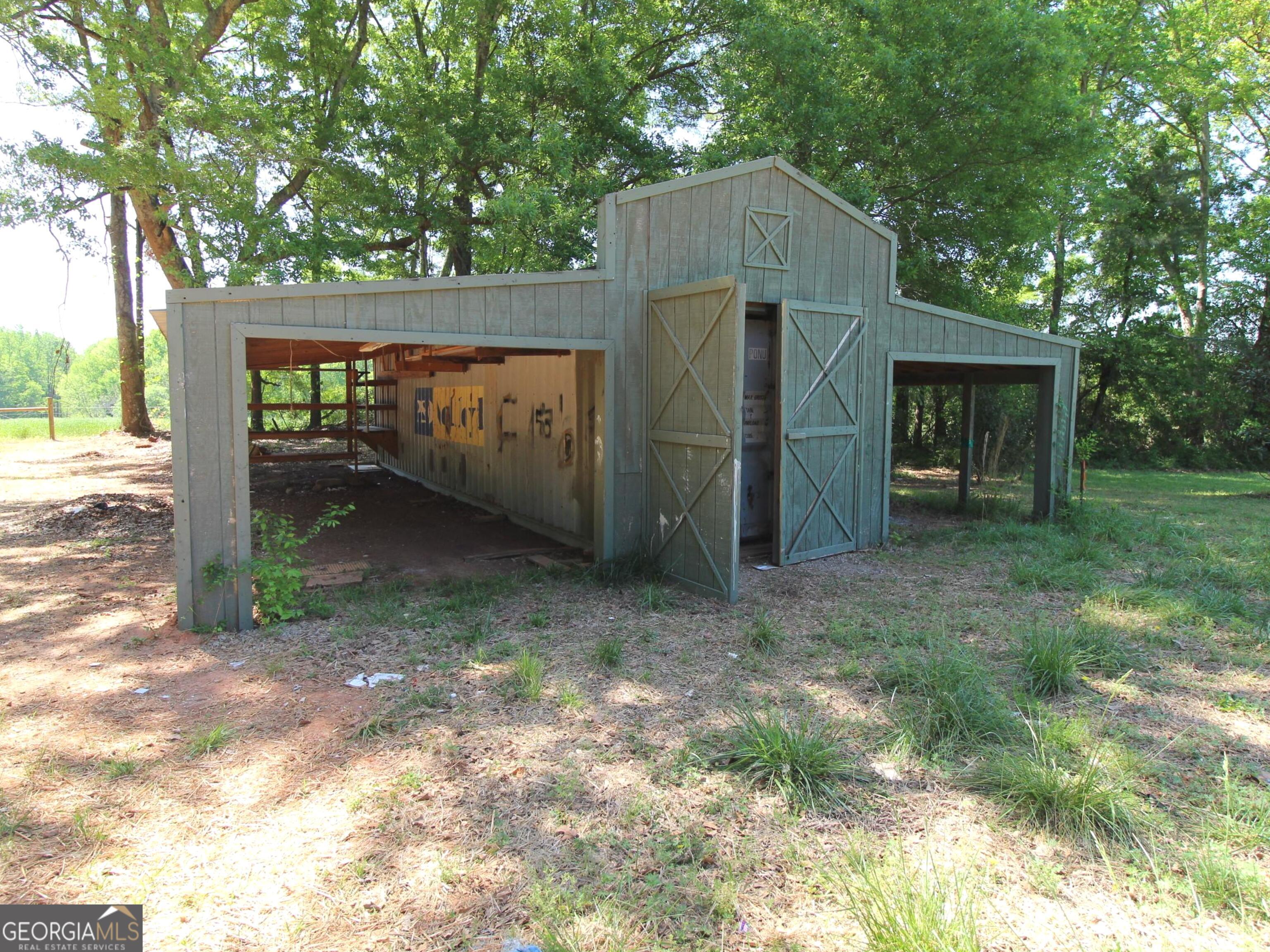 1593 Highway 82 Property Photo 18