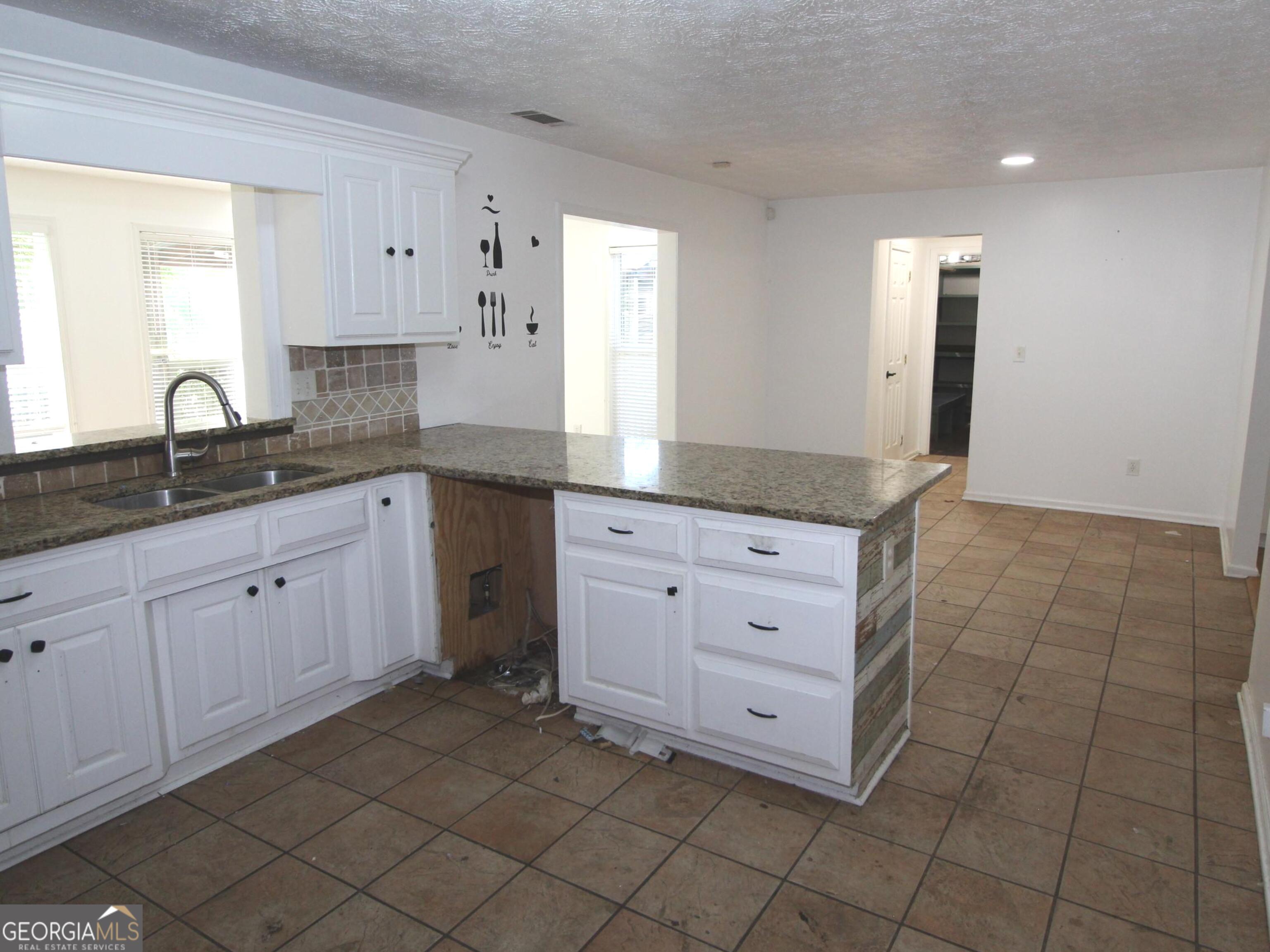 1593 Highway 82 Property Photo 31