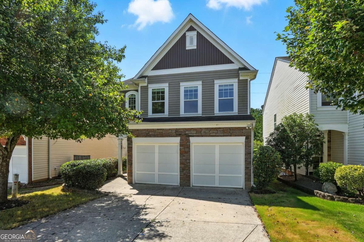 922 Gardenia Curve Property Photo 1