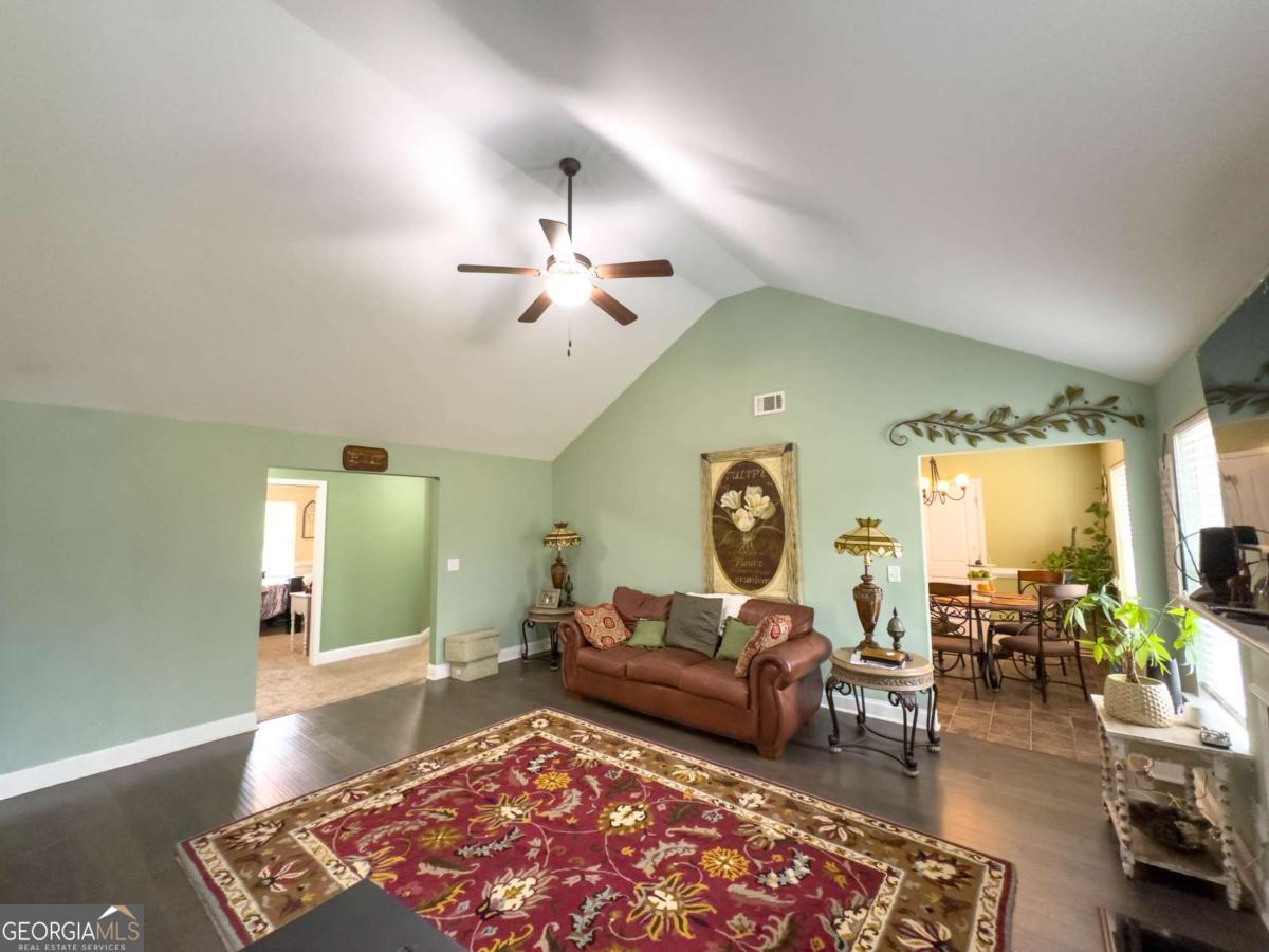 5409 Stepstone Way Property Photo 13