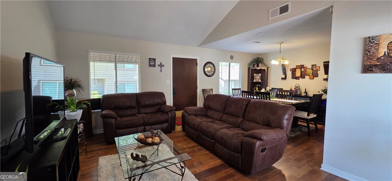 2717 Flintlock Place Property Photo 9