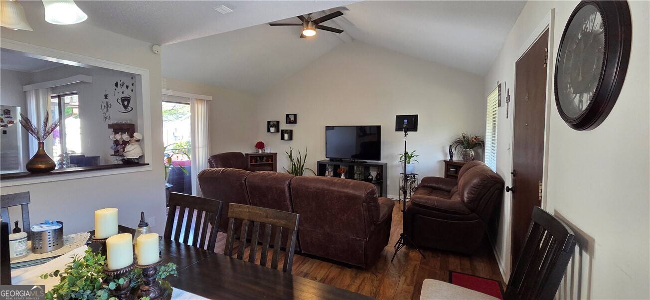 2717 Flintlock Place Property Photo 12