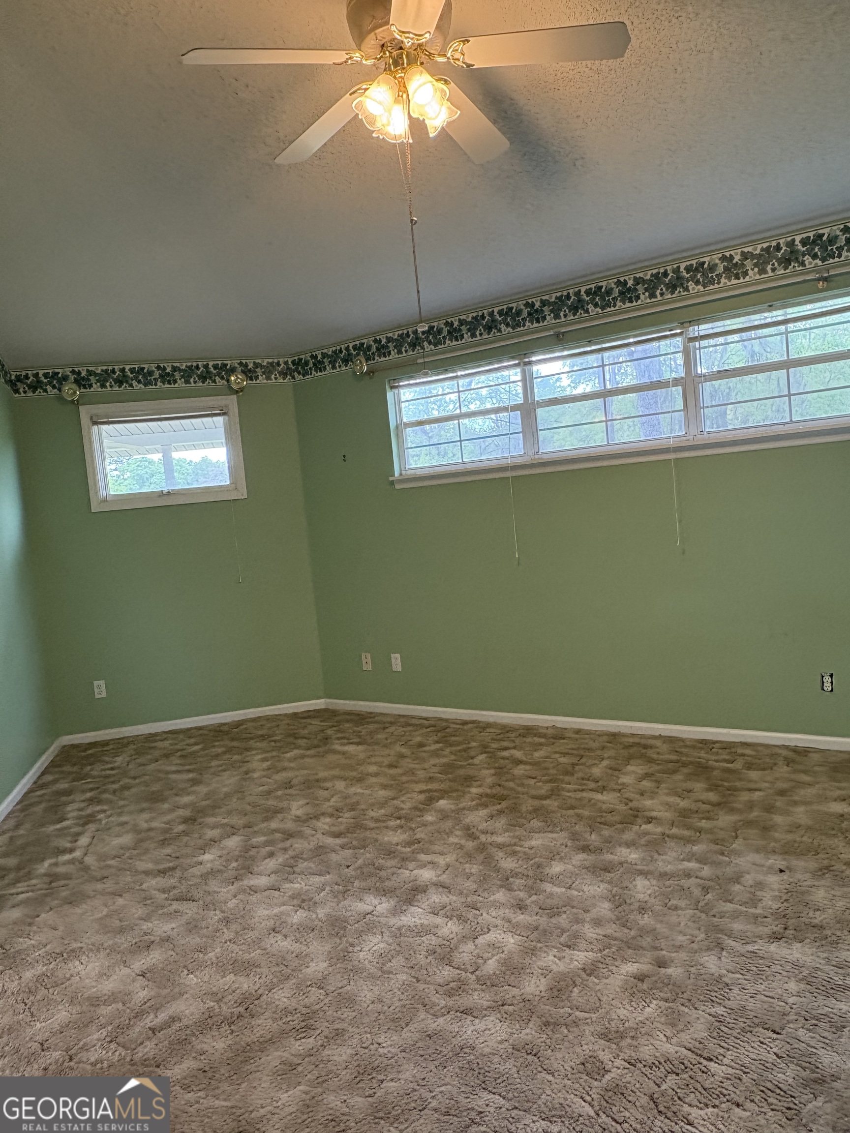 466 Scenic Rte Property Photo 16
