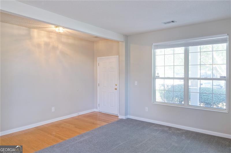 2333 Laurelfield Drive Property Photo 5