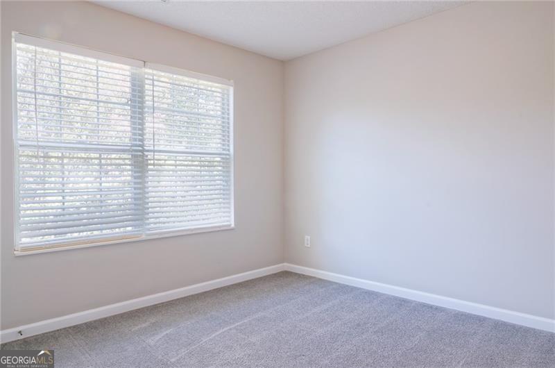 2333 Laurelfield Drive Property Photo 9