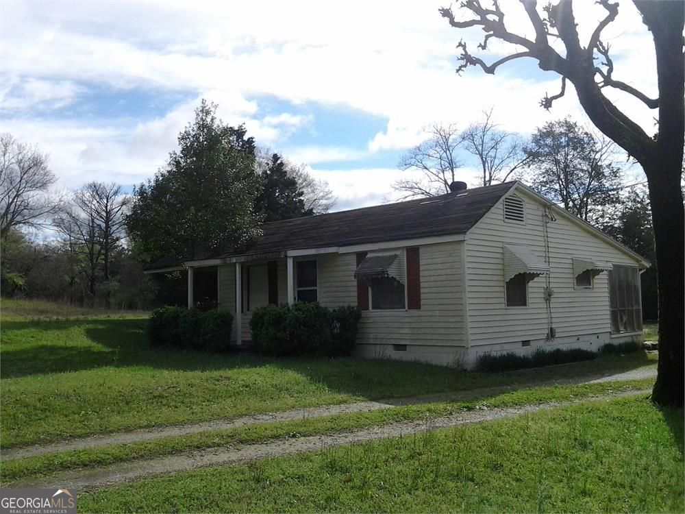 8799 Pleasant Hill Road Property Photo 1