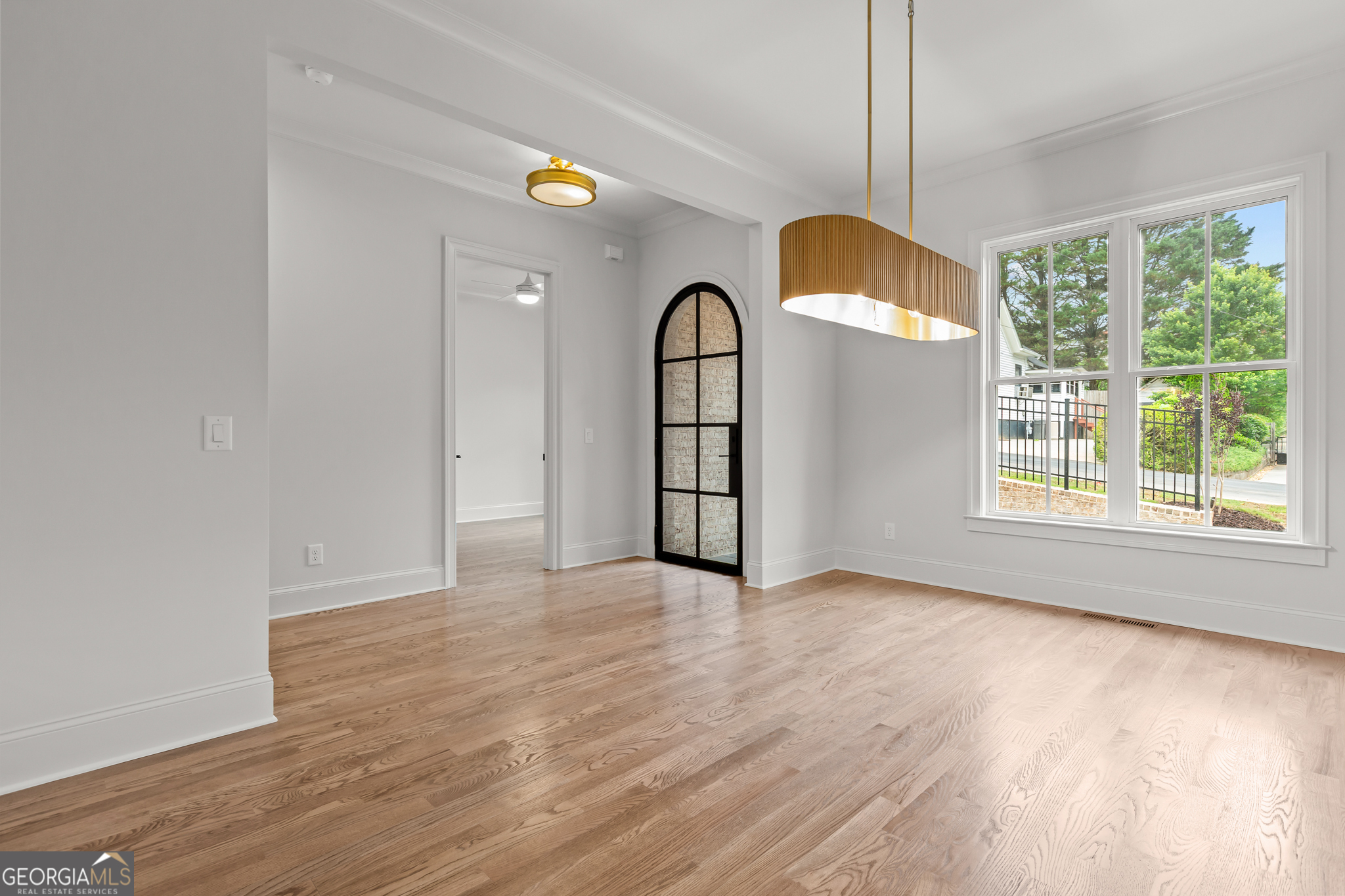 29 E Park Street Property Photo 13